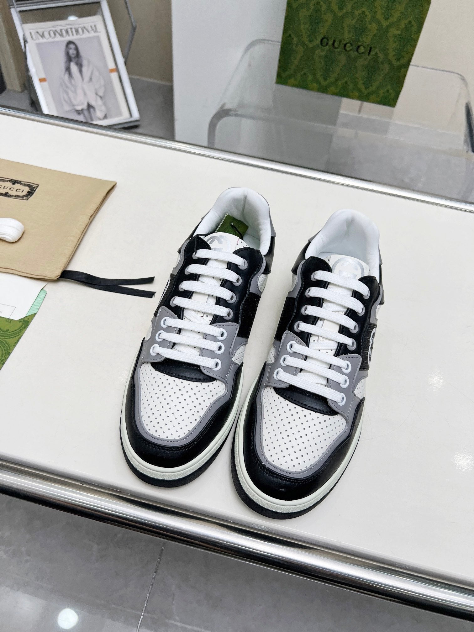 GG Men's MAC80 Sneaker White Black Cowhide 539519