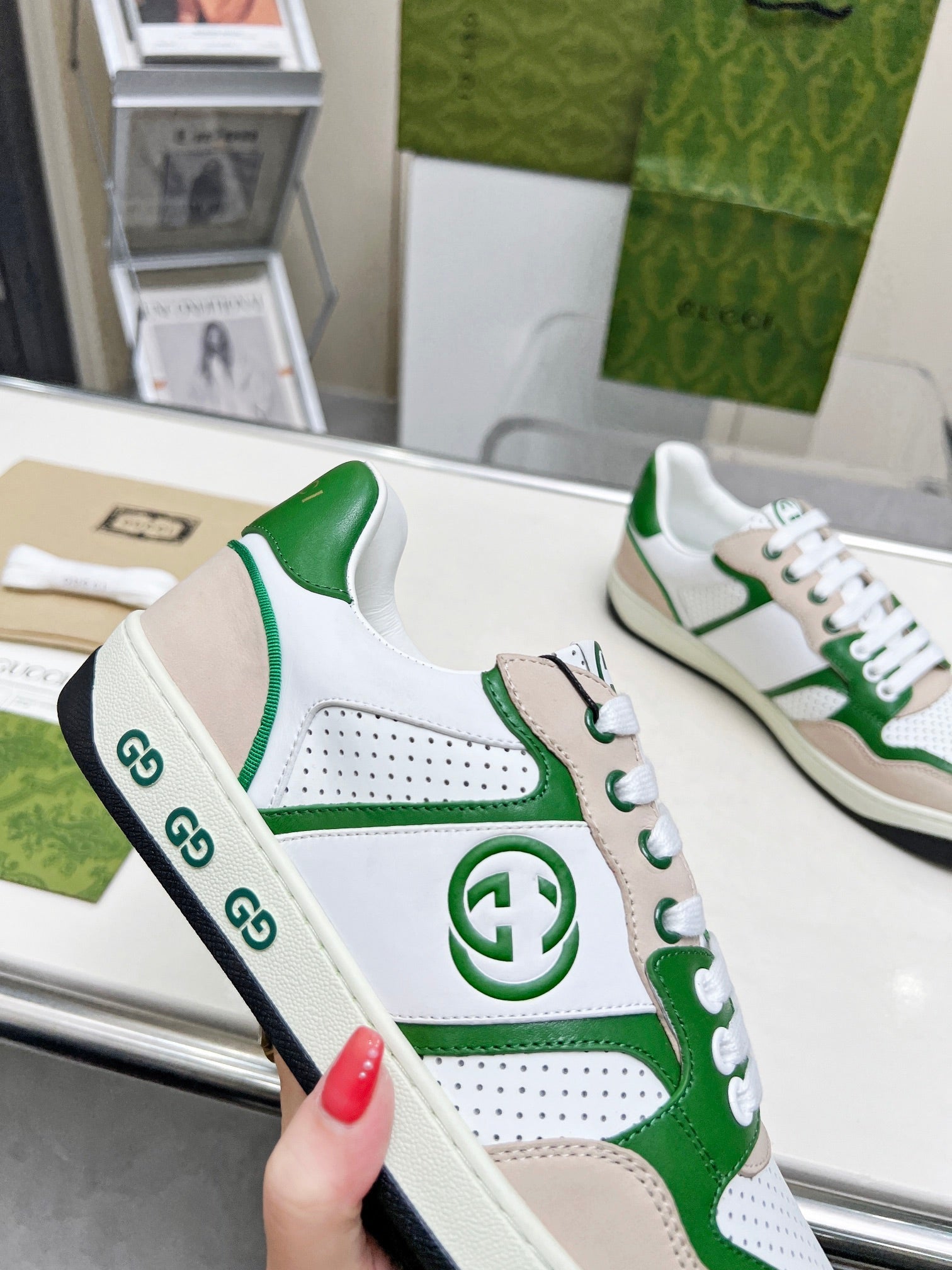 GG Men's MAC80 Sneaker White Green Cowhide 539520