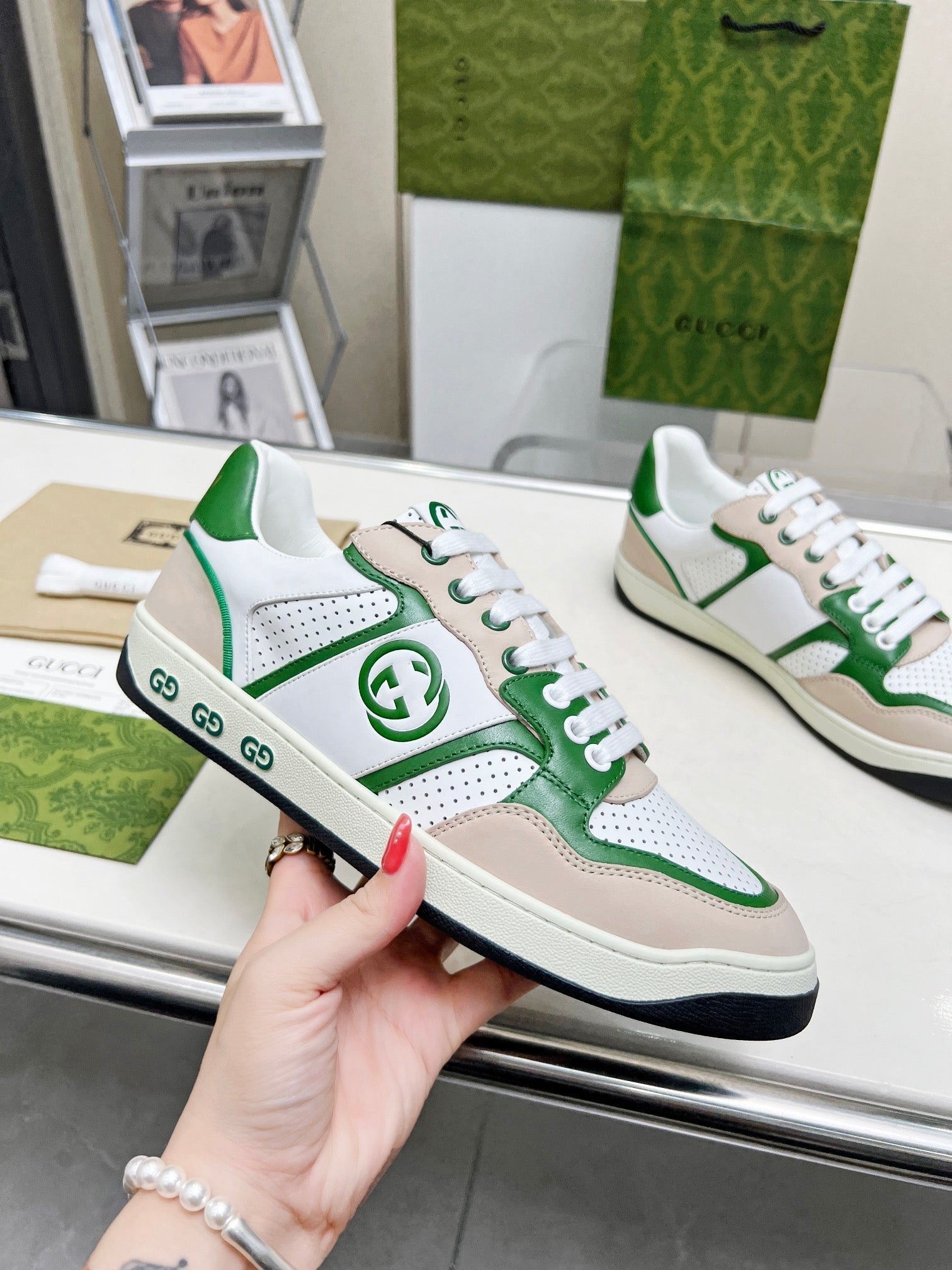 GG Men's MAC80 Sneaker White Green Cowhide 539520