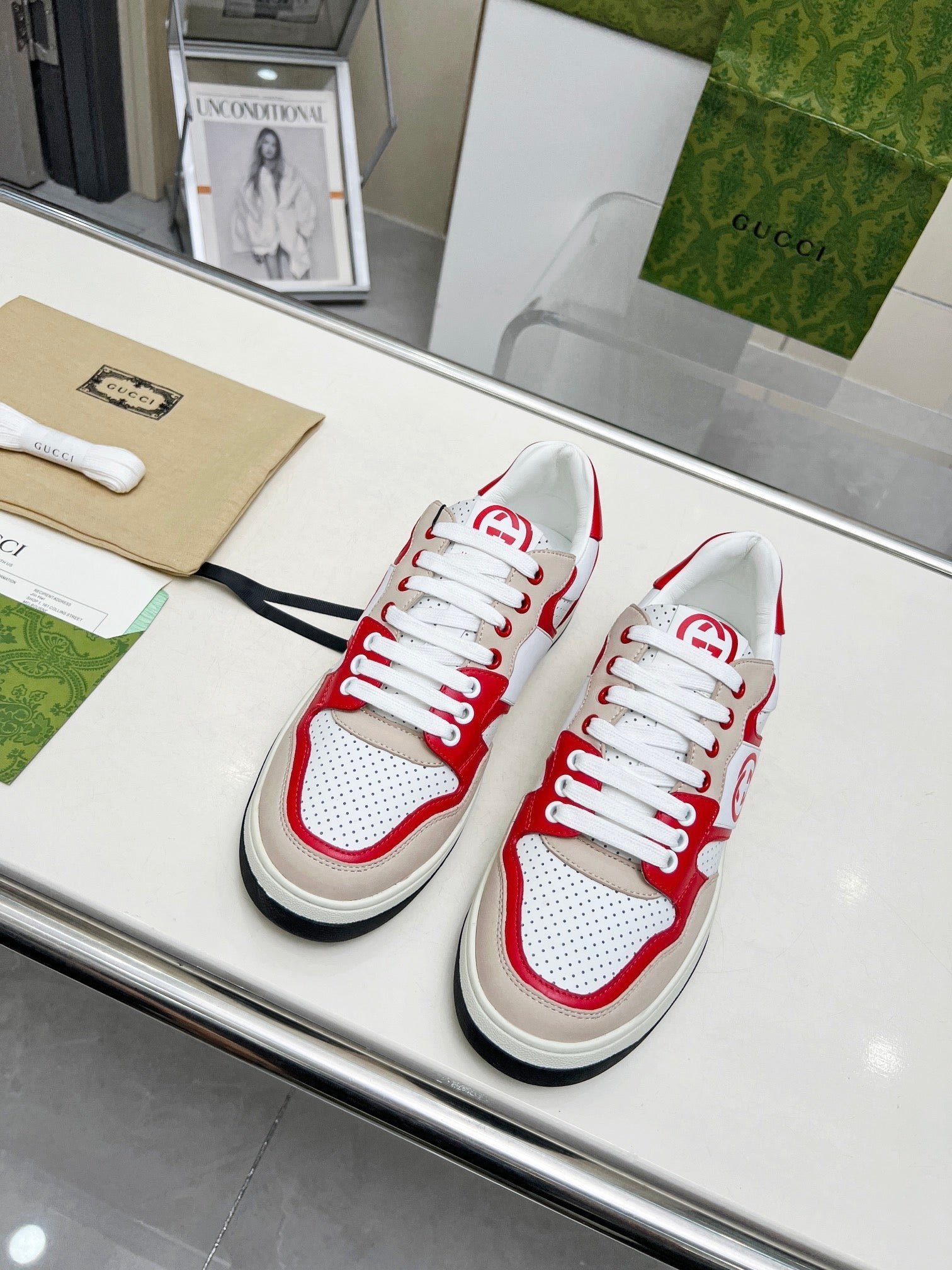 GG Men's Mac80 Sneaker White Red Cowhide 539525