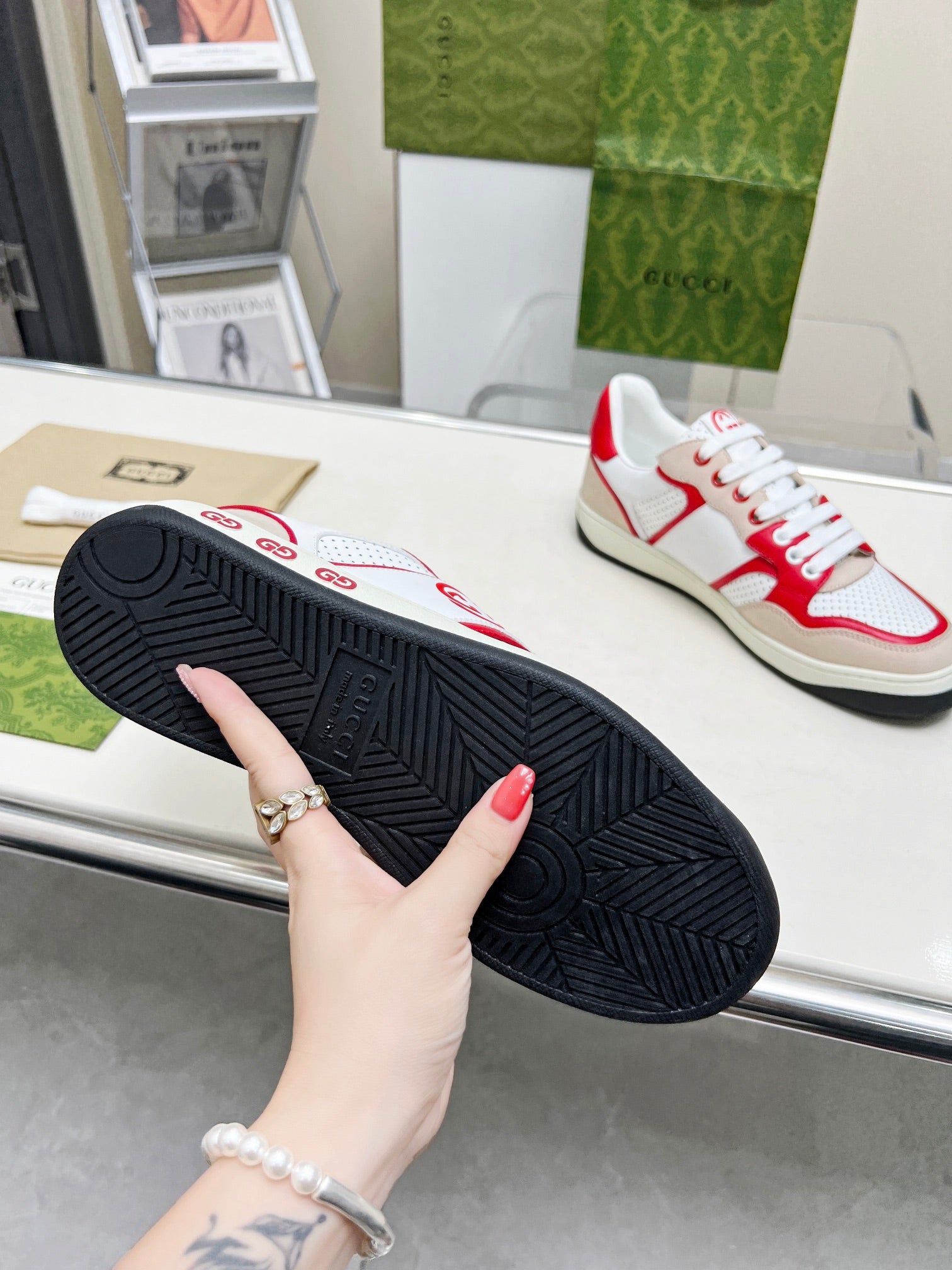 GG Men's Mac80 Sneaker White Red Cowhide 539525