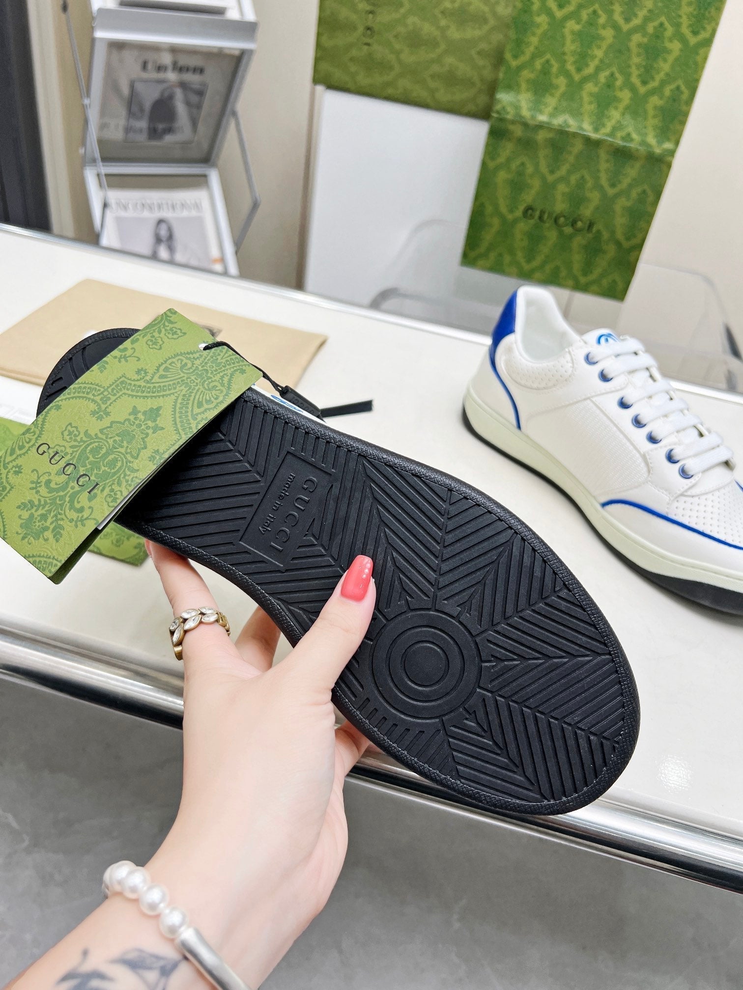 GG Men's Mac80 Sneaker White Blue Cowhide 539528