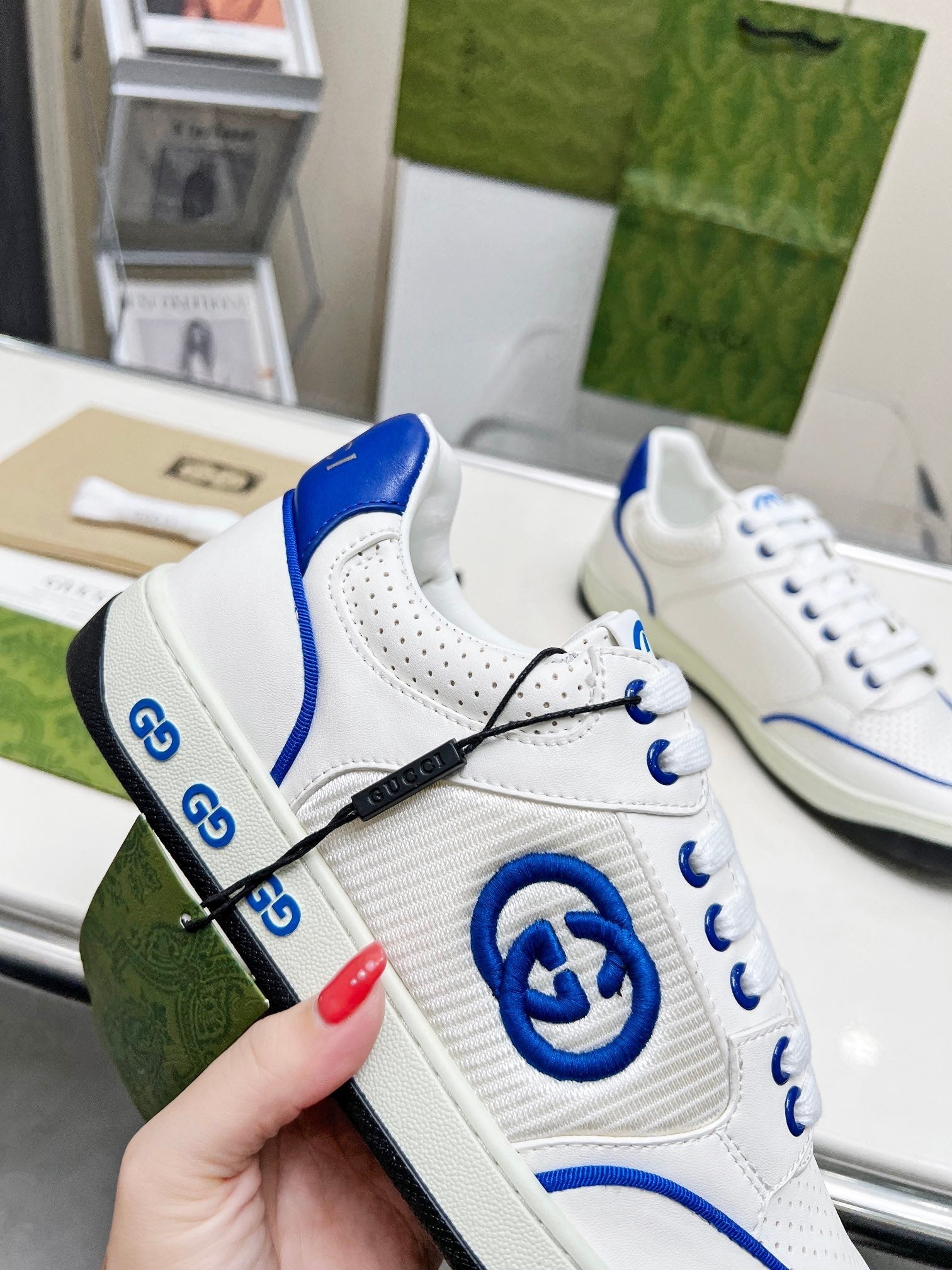 GG Men's Mac80 Sneaker White Blue Cowhide 539528