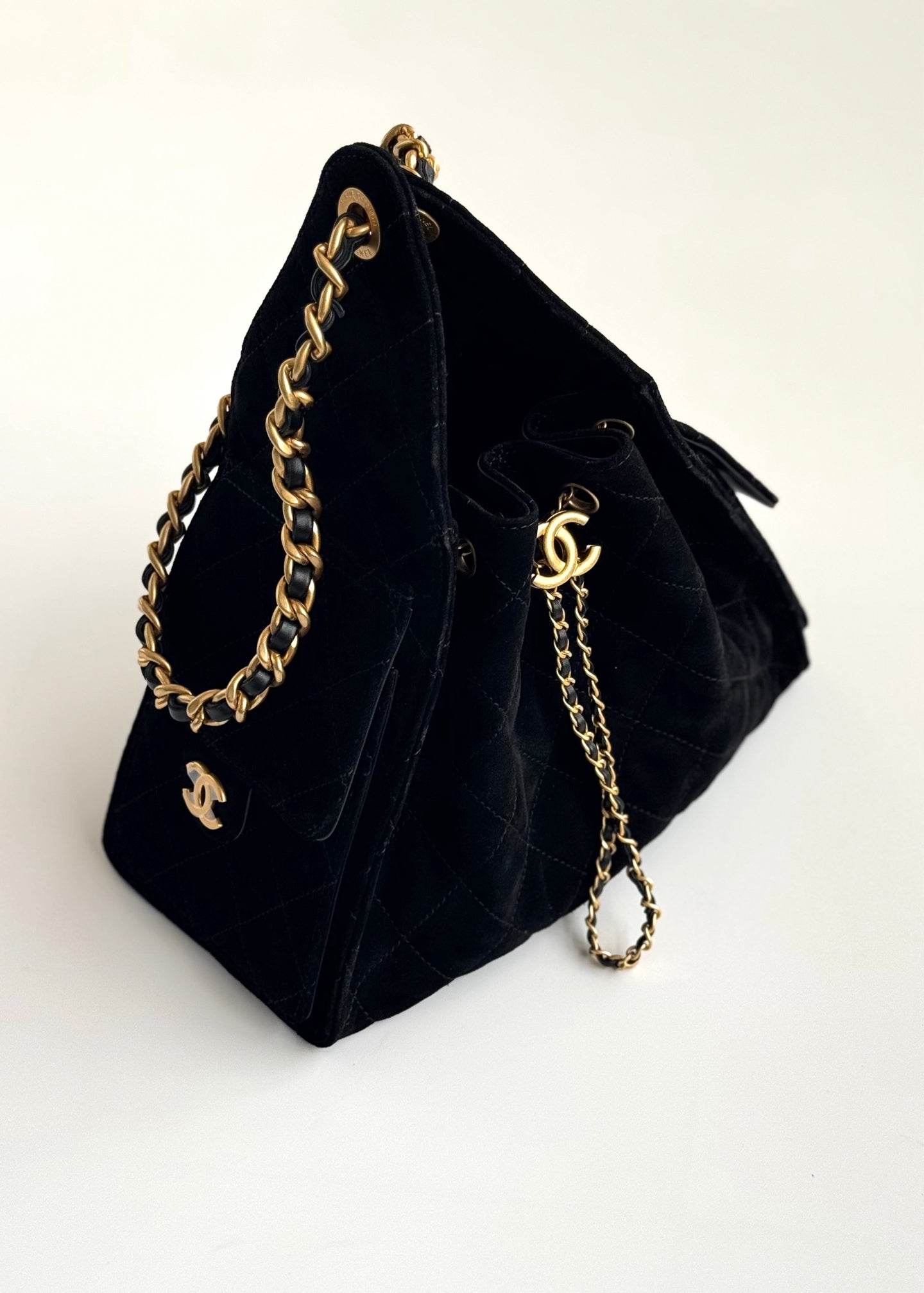 CC 25C Hobo Bag 30cm Black Suede