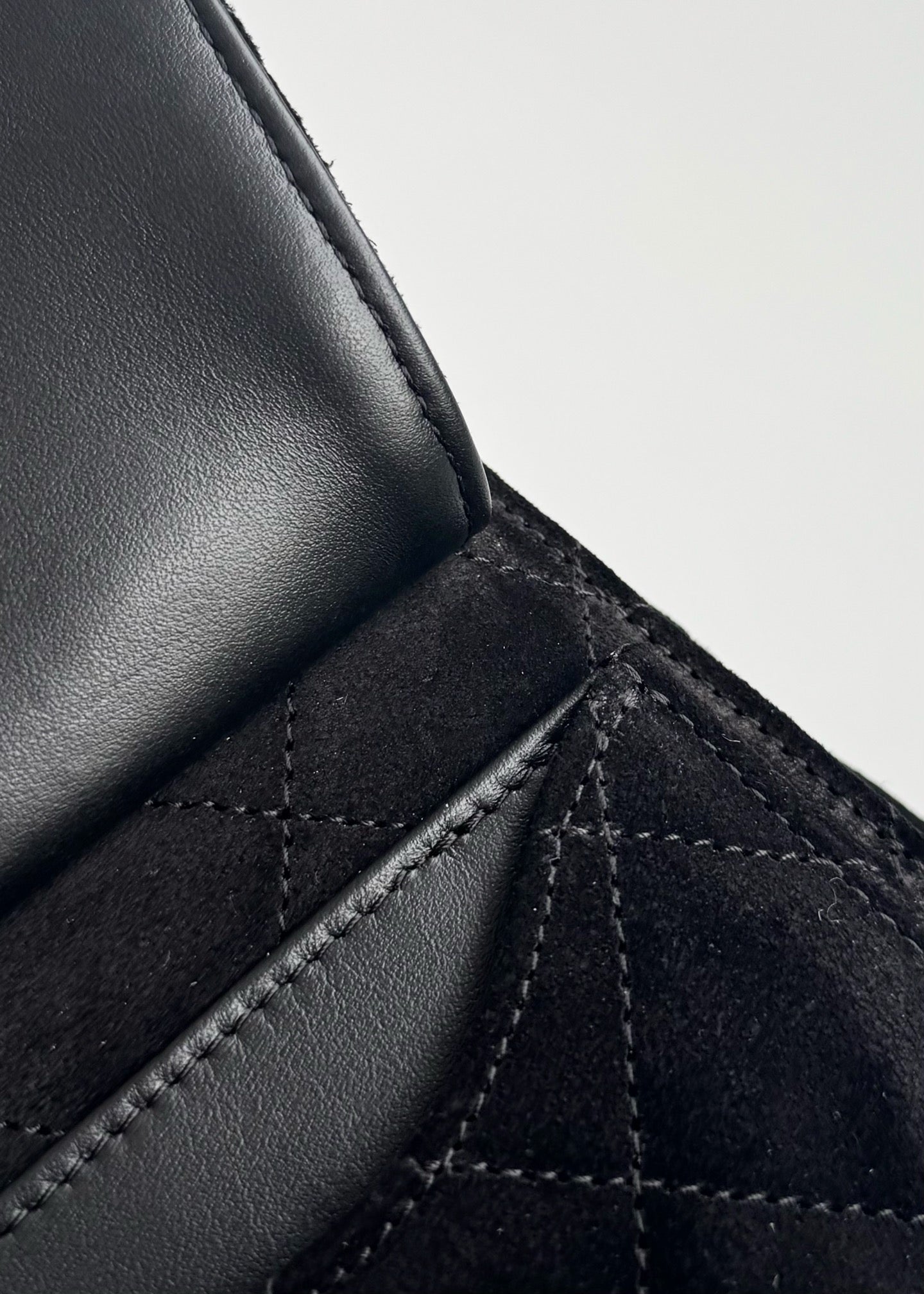 CC 25C Hobo Bag 30cm Black Suede