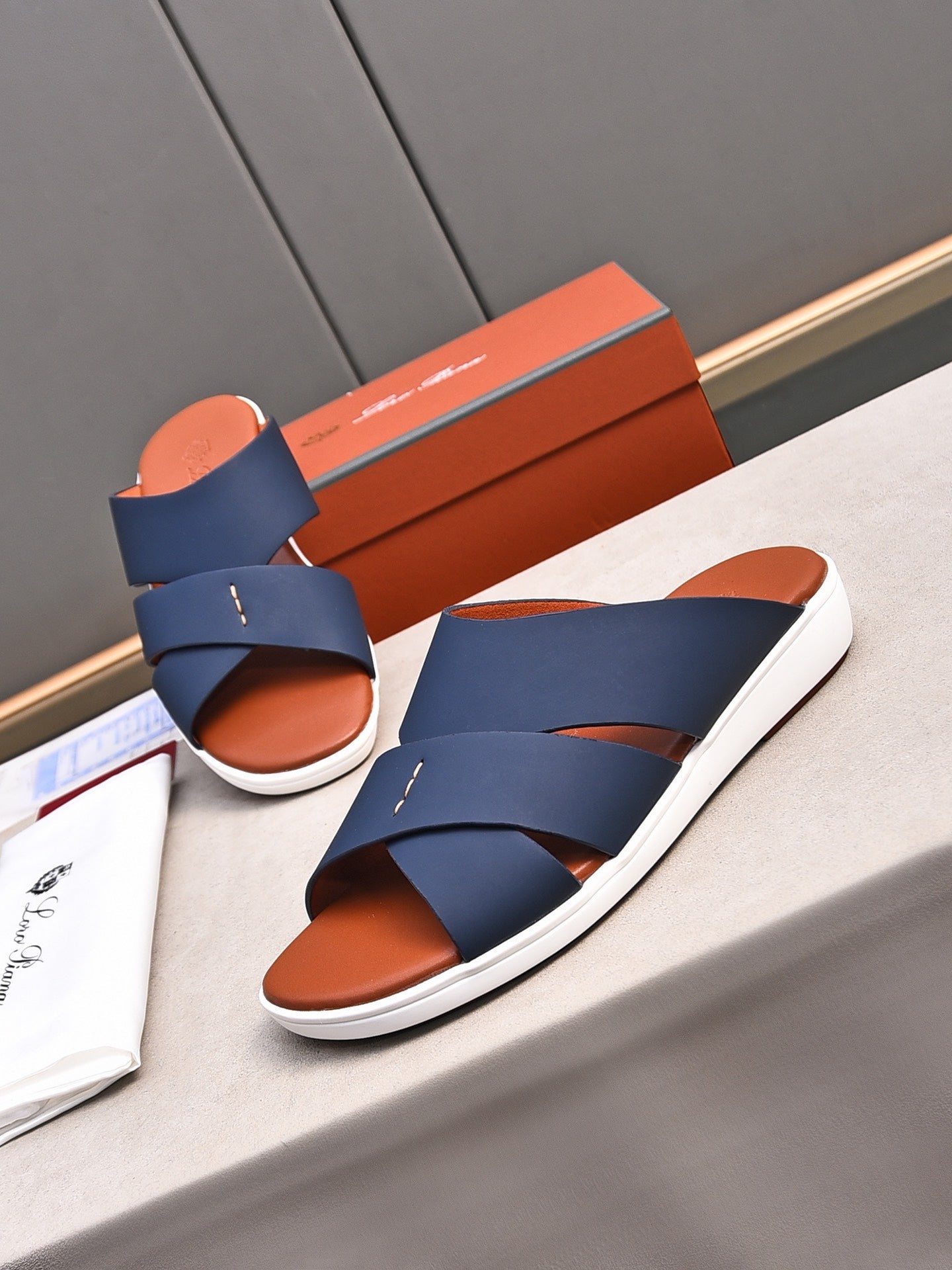 LP INTERWOVEN STRAPS SLIPPERS NAVY CALFSKIN