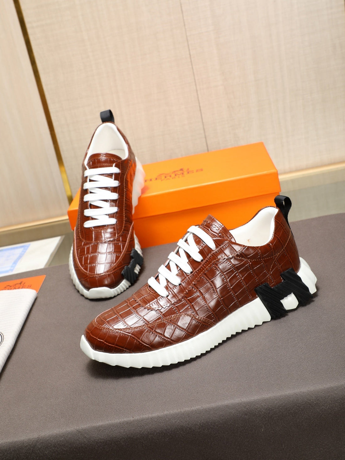 HM Men's Bouncing Sneaker Brown Cowhide 664361