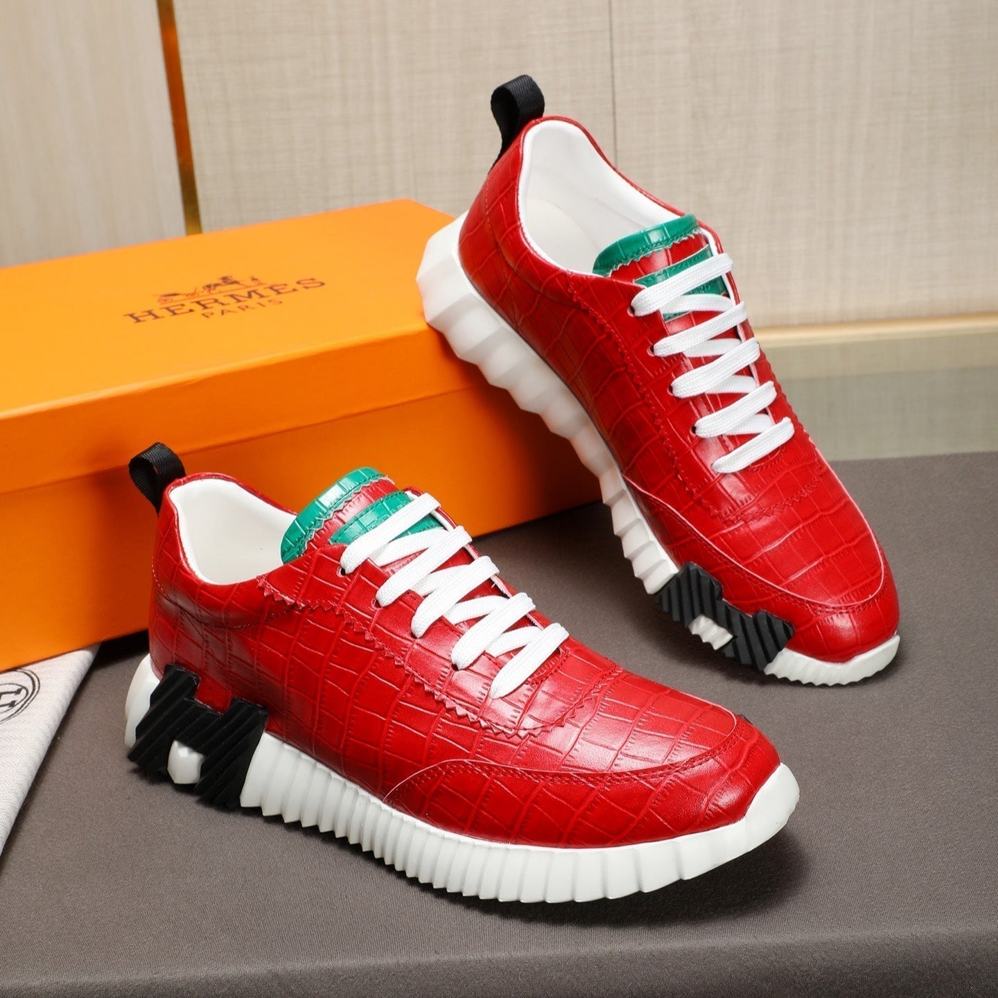 HM Men's Bouncing Sneaker Red Cowhide 664363