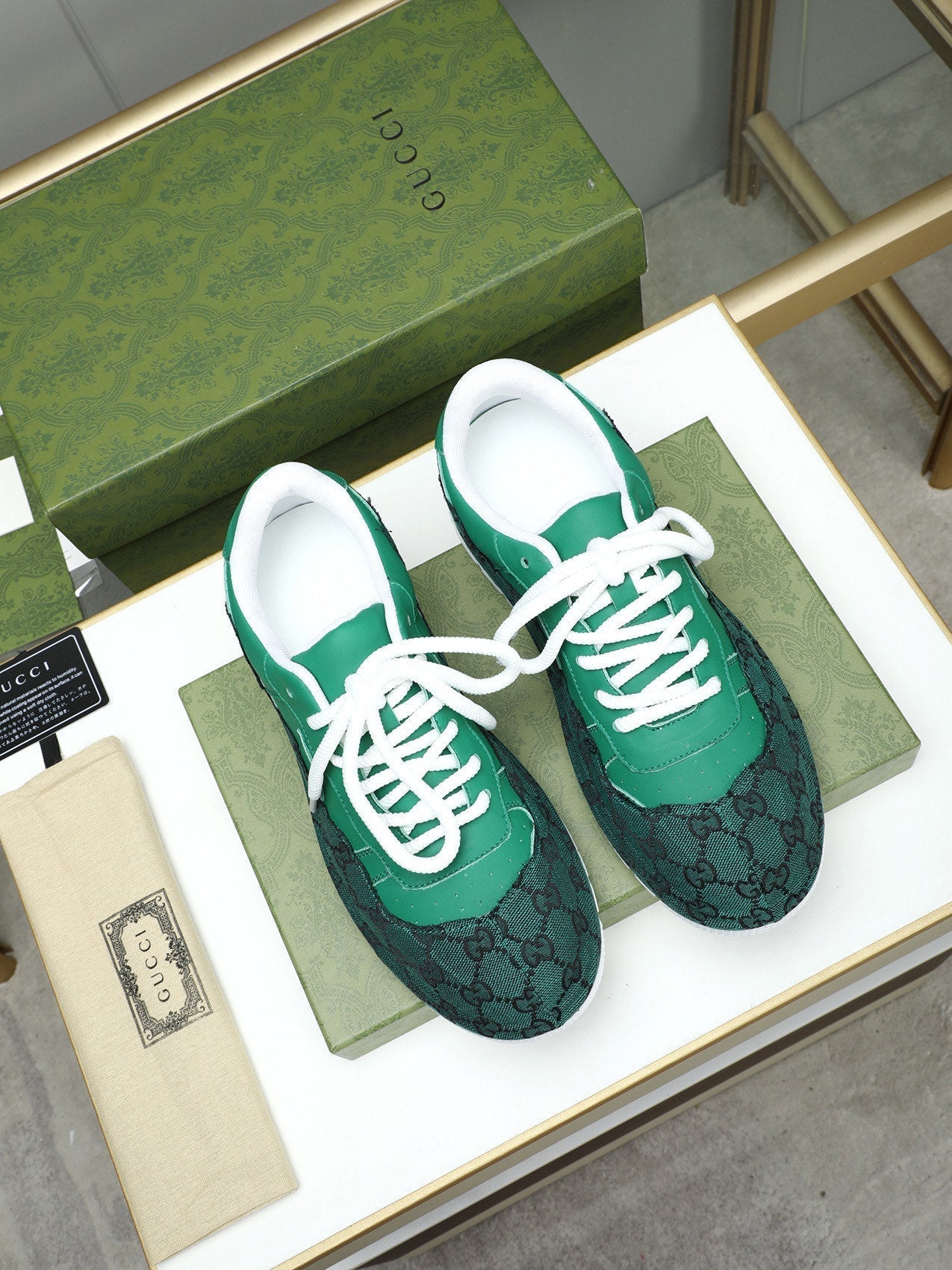 GG Men's Sneaker Green Cowhide 587319