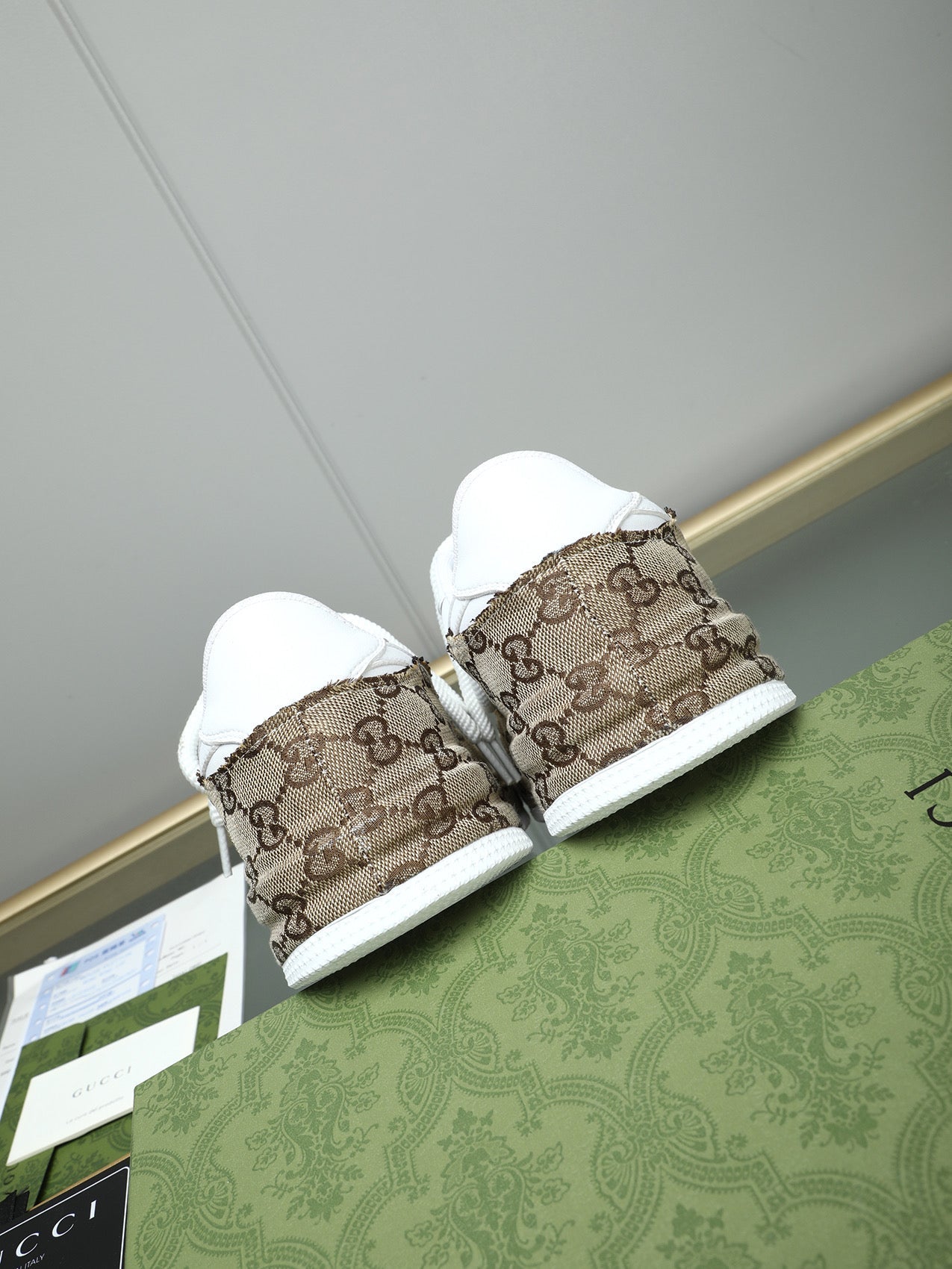 GG Men's Sneaker White Brown Cowhide 587322