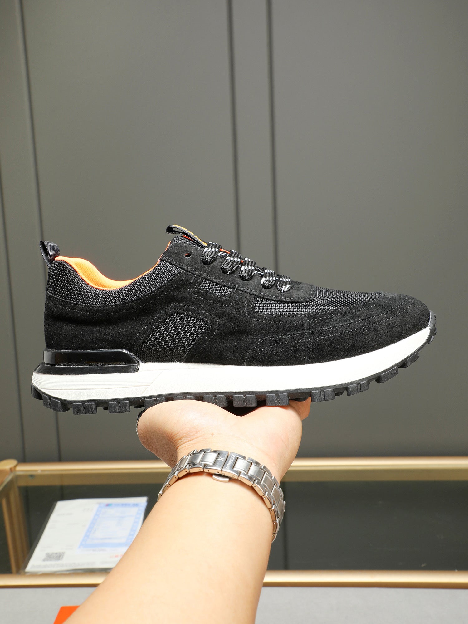 HM Men's Sneaker Black Suede 619317