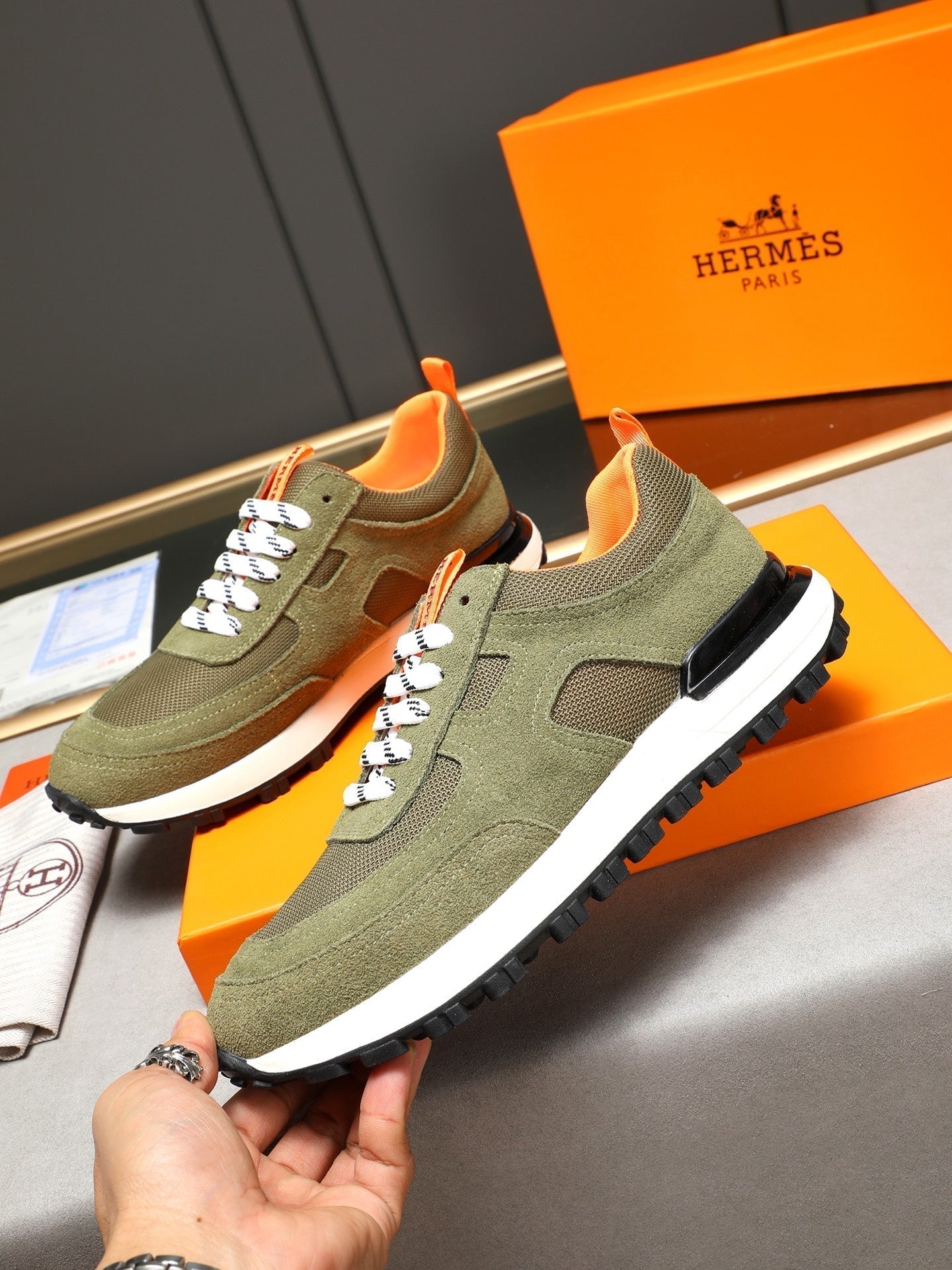 HM Men's Sneaker Green Suede 619320