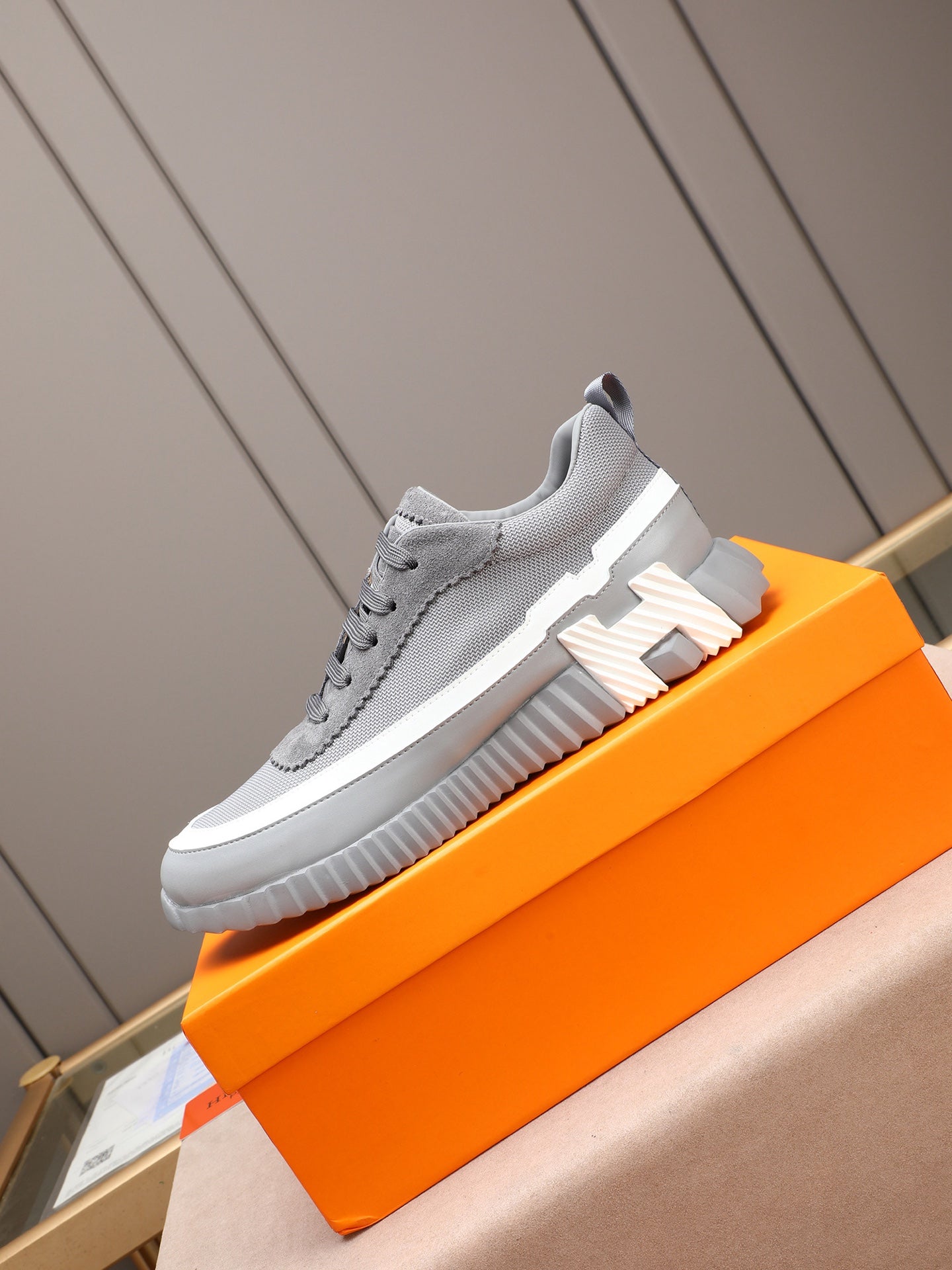 HM Men's Bouncing Sneaker Grey Calfskin Fabric 754132