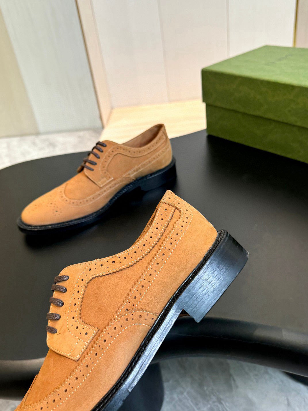 GG Men's Dress Shoe Light Brown Suede 559325