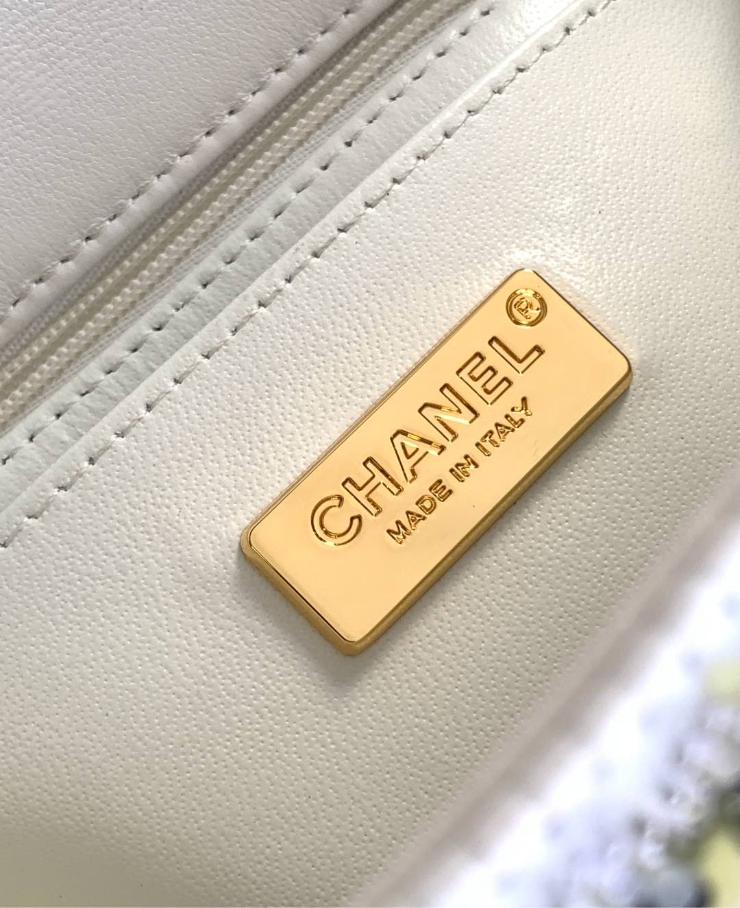 CC 24S Flap Bag Mini 21cm Multicolor Sequin Gold Hardware 238437