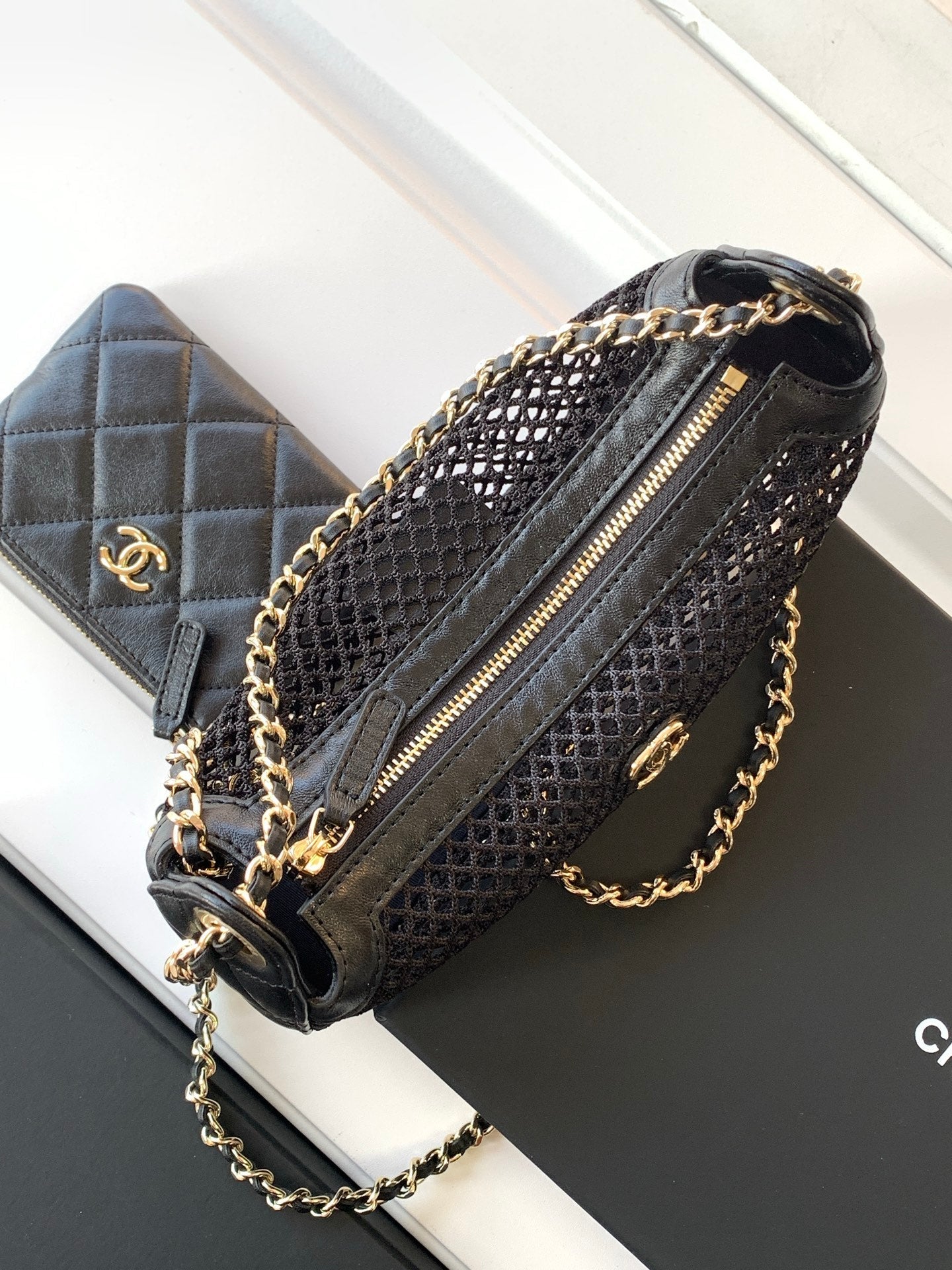 CC 25S Rectangle Black Cluth Bag With Chain