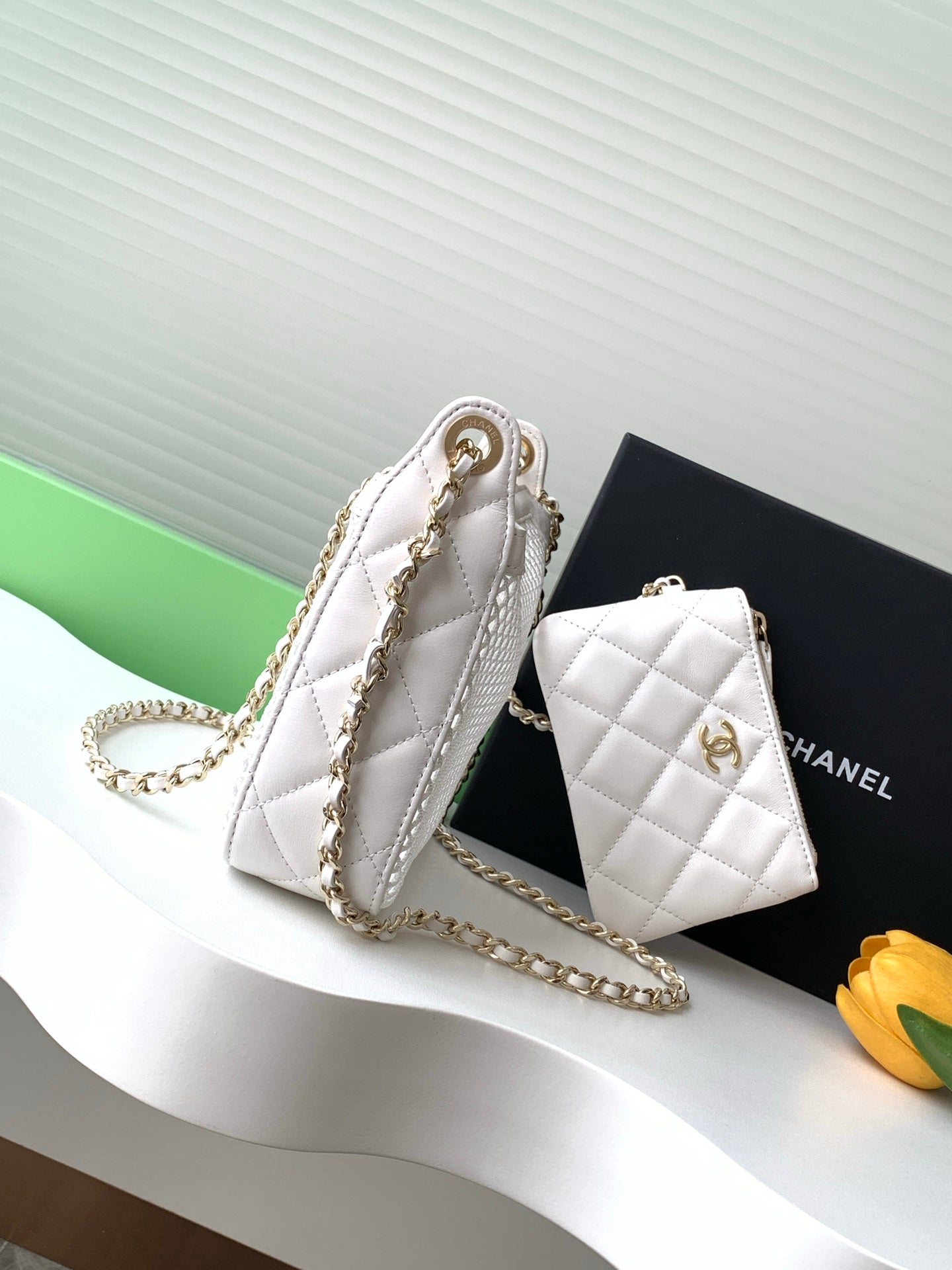 CC 25S Rectangle White Cluth Bag With Chain