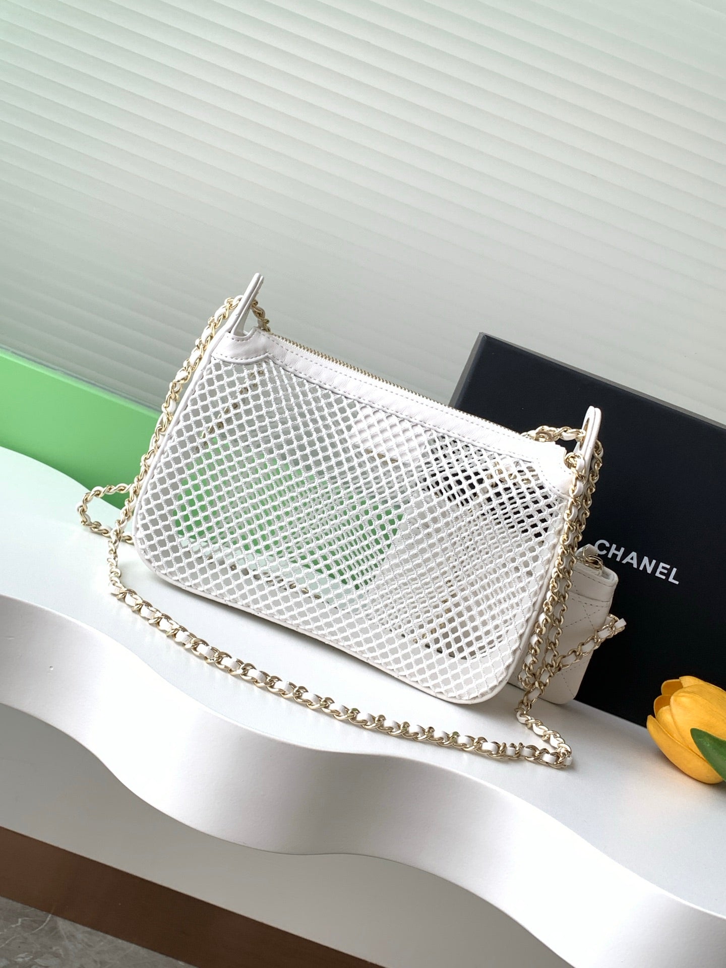 CC 25S Rectangle White Cluth Bag With Chain