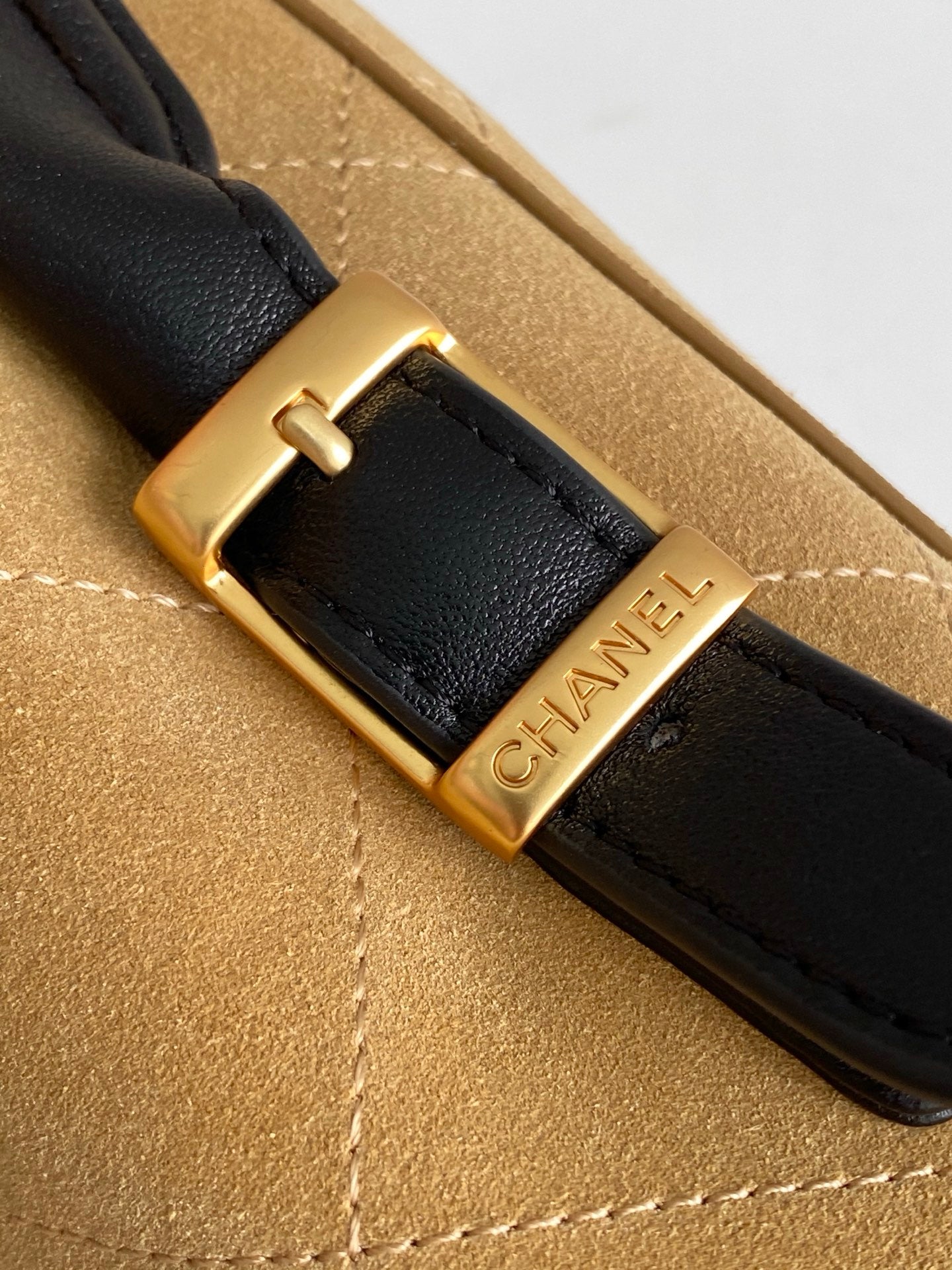 CC 25A Flap Bag 29cm Beige Suede Black Calfskin