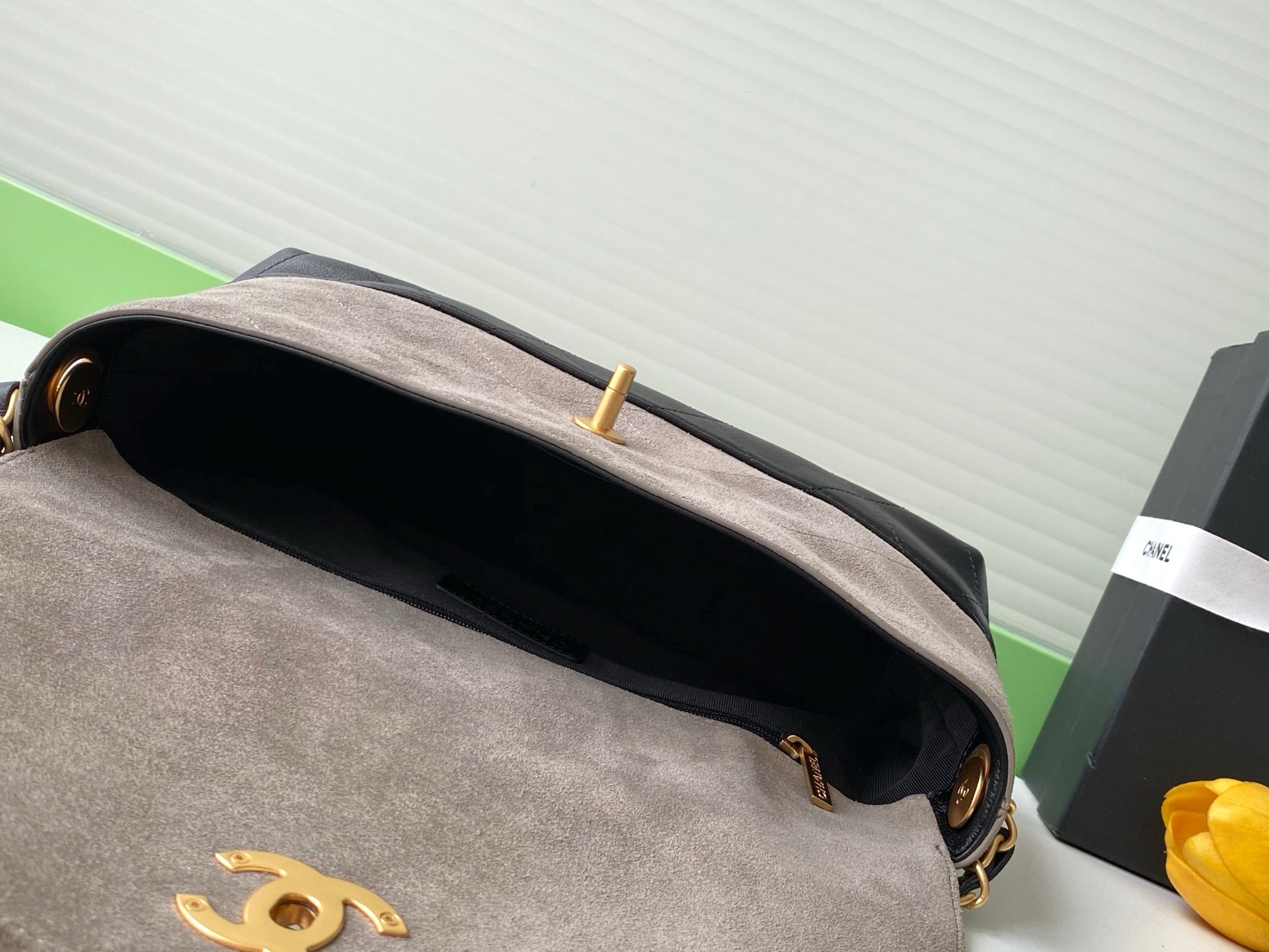 CC 25A Flap Bag 29cm Grey Suede Black Calfskin