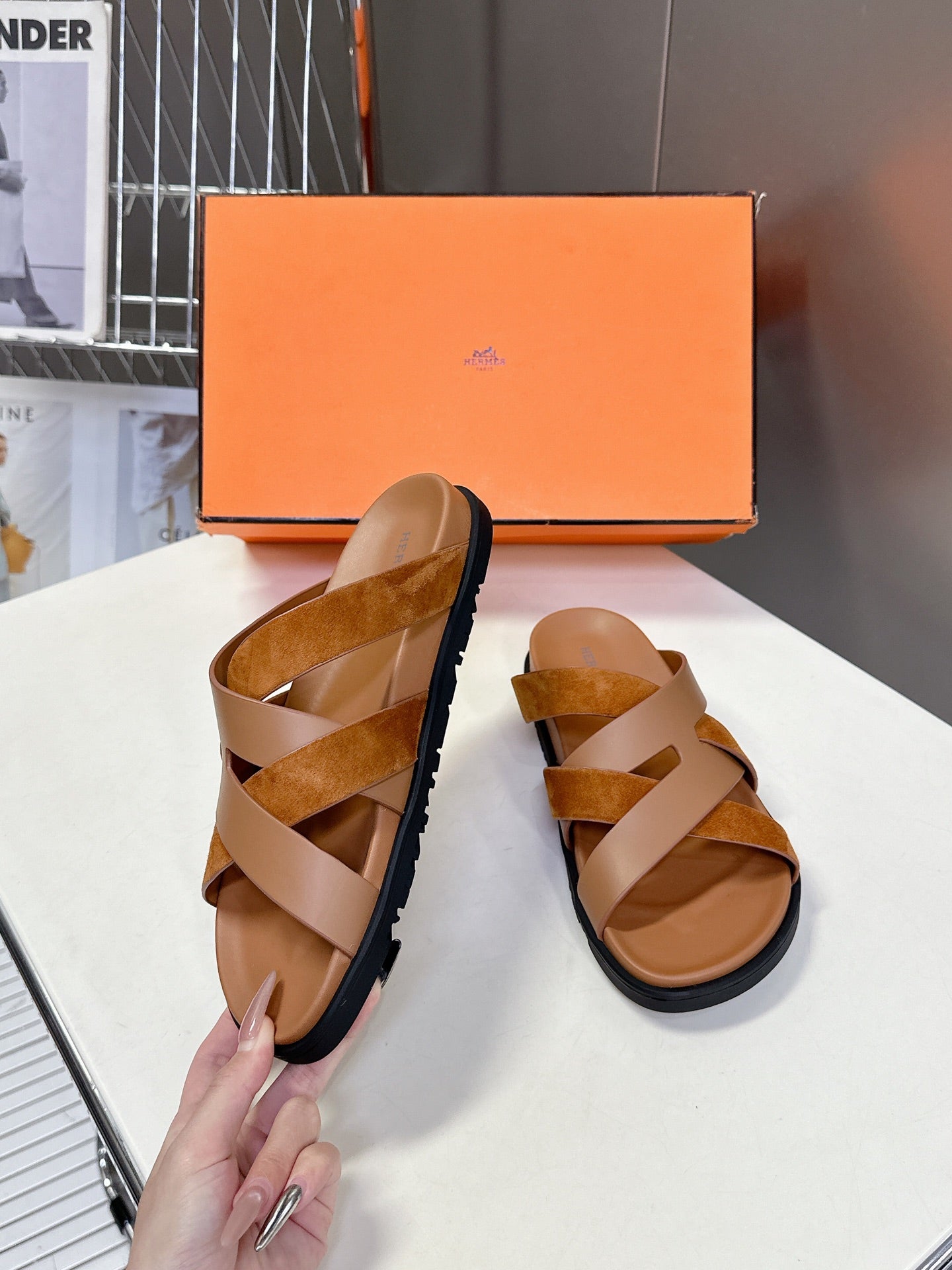 HM Kazimir Sandal Sheepskin and Suede 252676