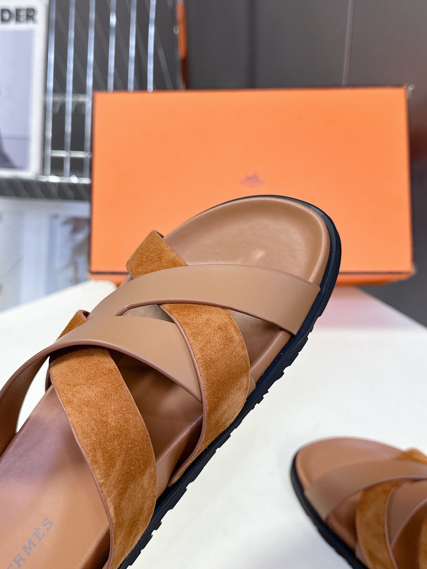 HM Kazimir Sandal Sheepskin and Suede 252676