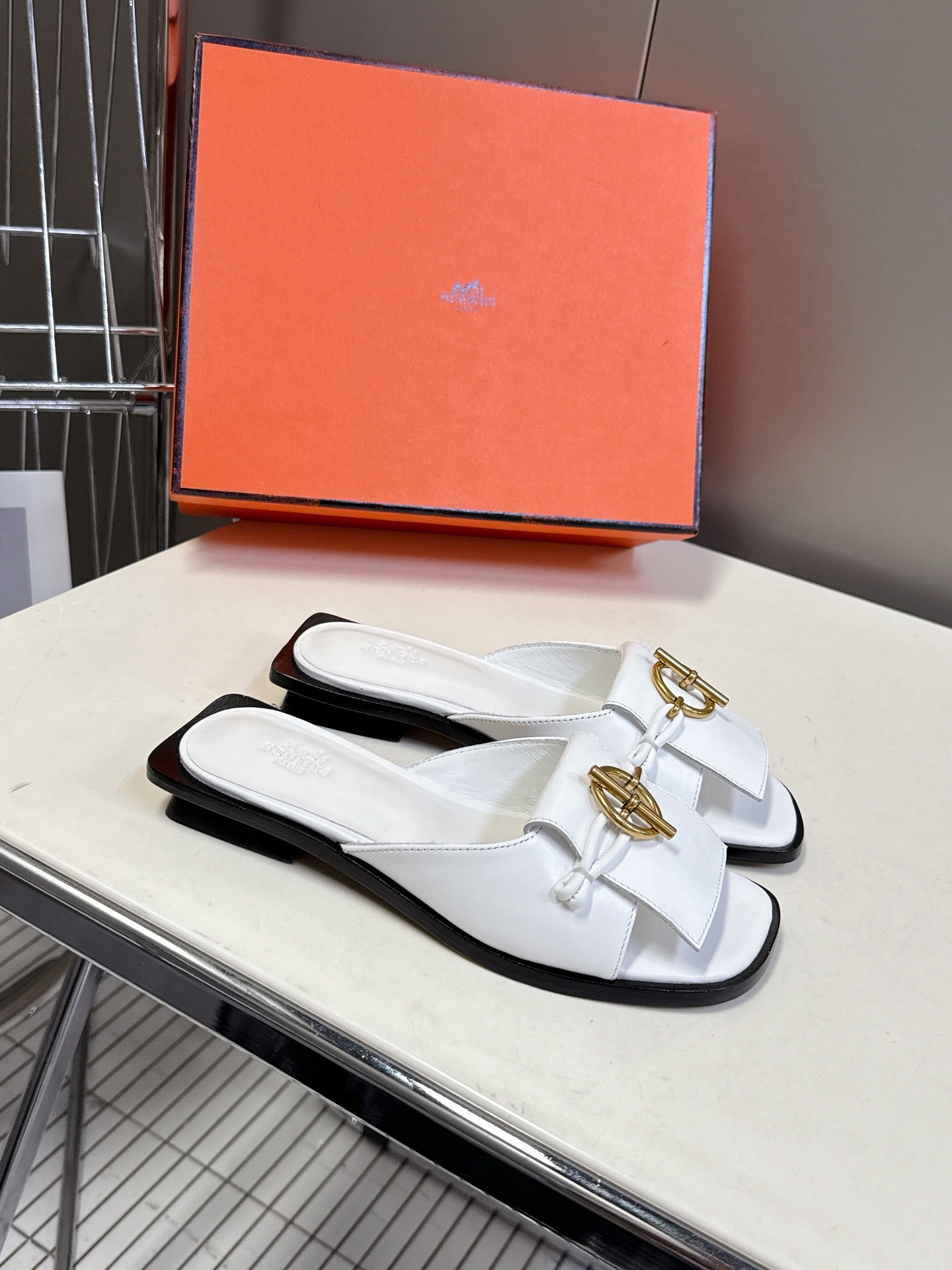 HM Isle Sandal Calfskin 252686