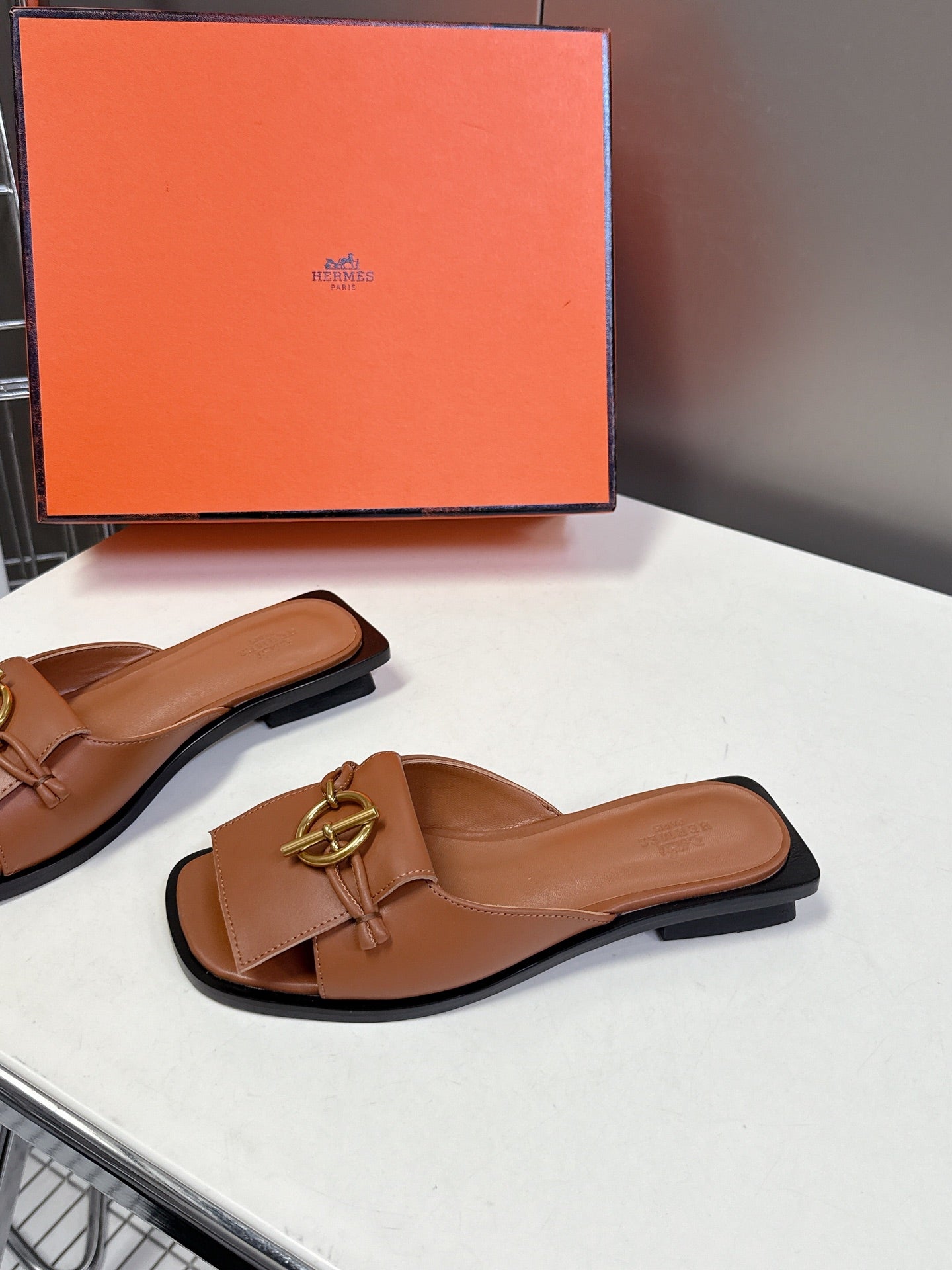 HM Isle Sandal Calfskin 252686