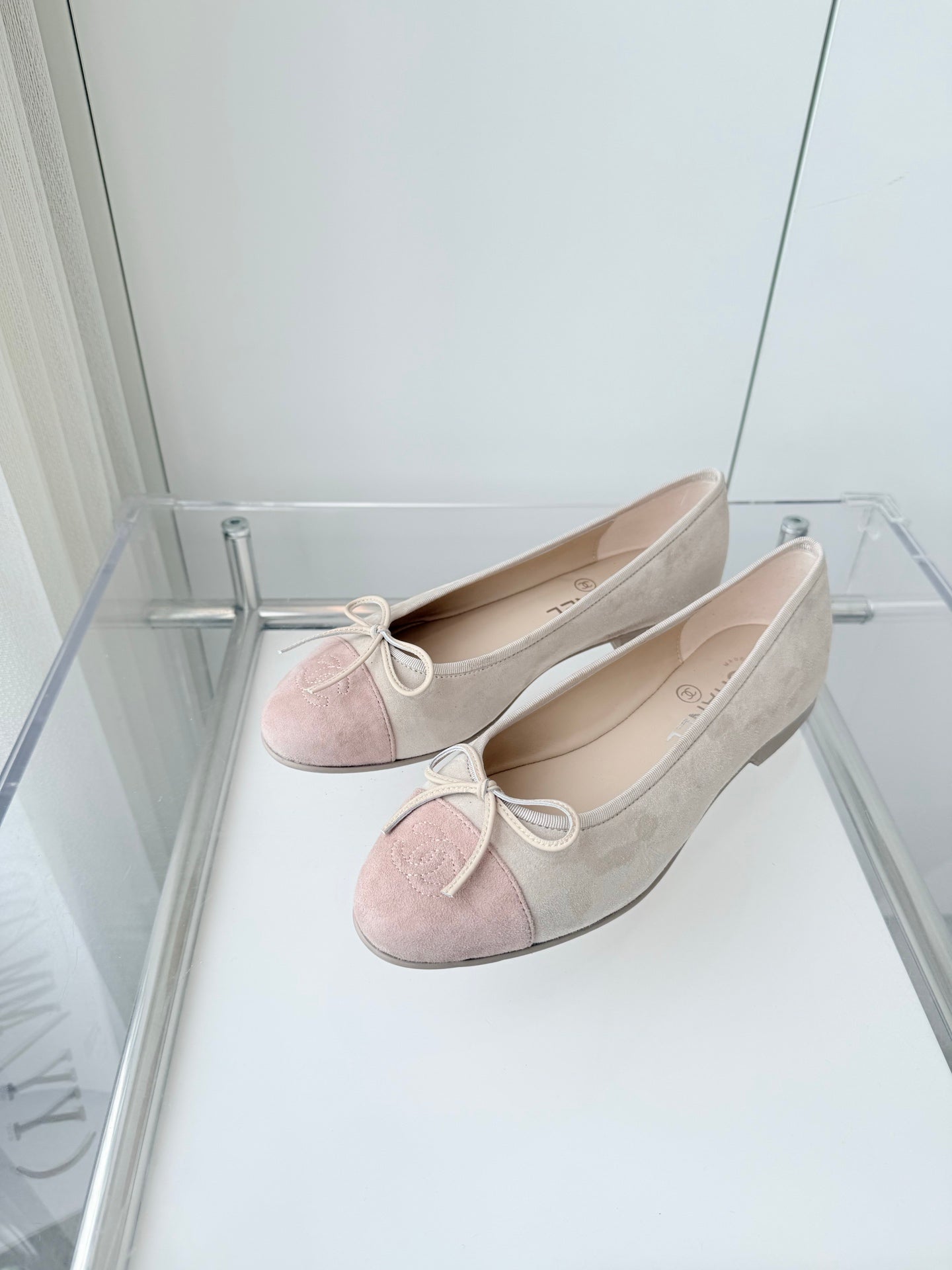 CC Ballet Flat Beige Gray mix Pink Pastel Suede 238764