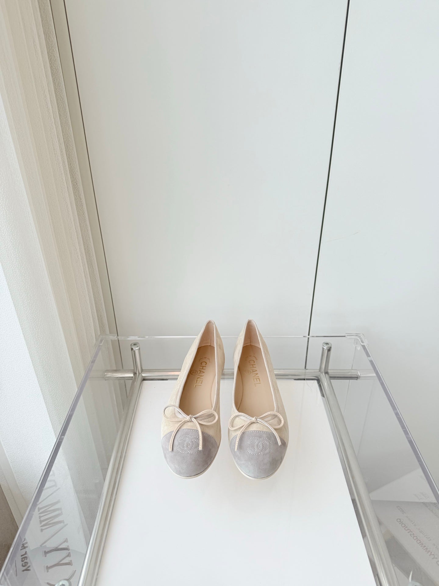 CC Ballet Flat Beige Suede 238765