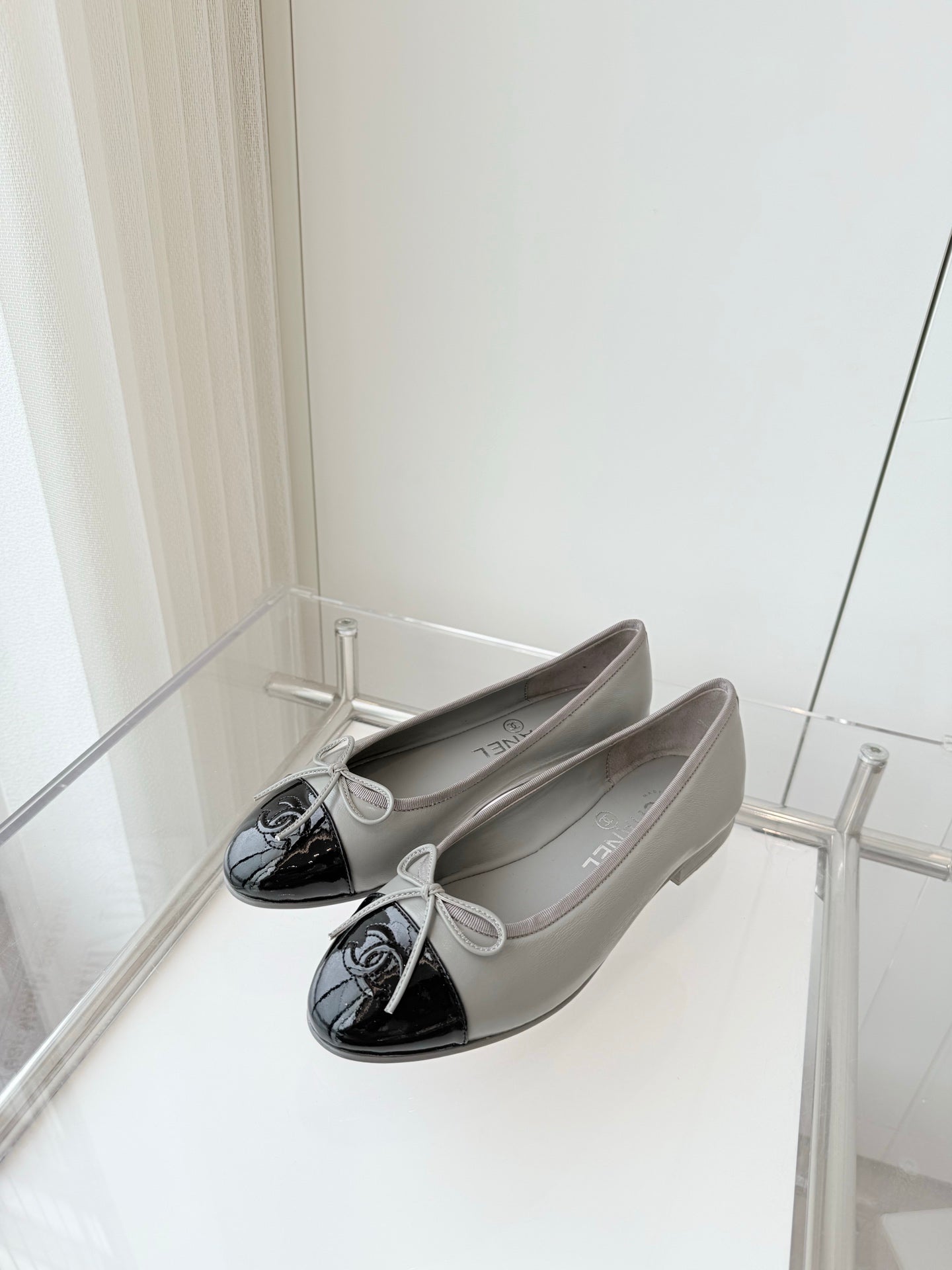 CC Ballet Flat Gray Leather 238768