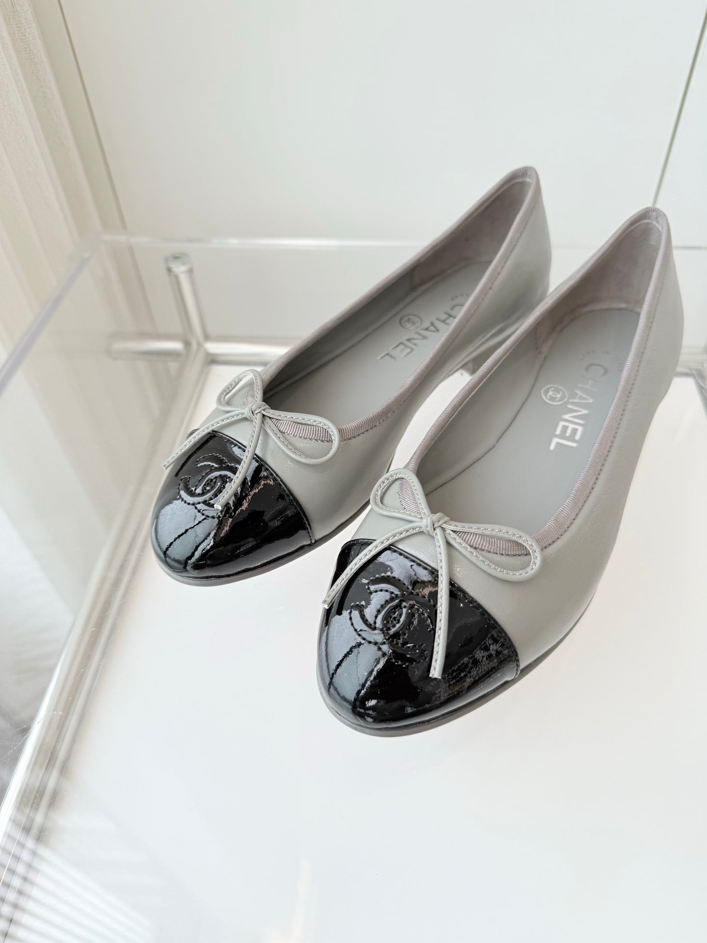 CC Ballet Flat Gray Leather 238768