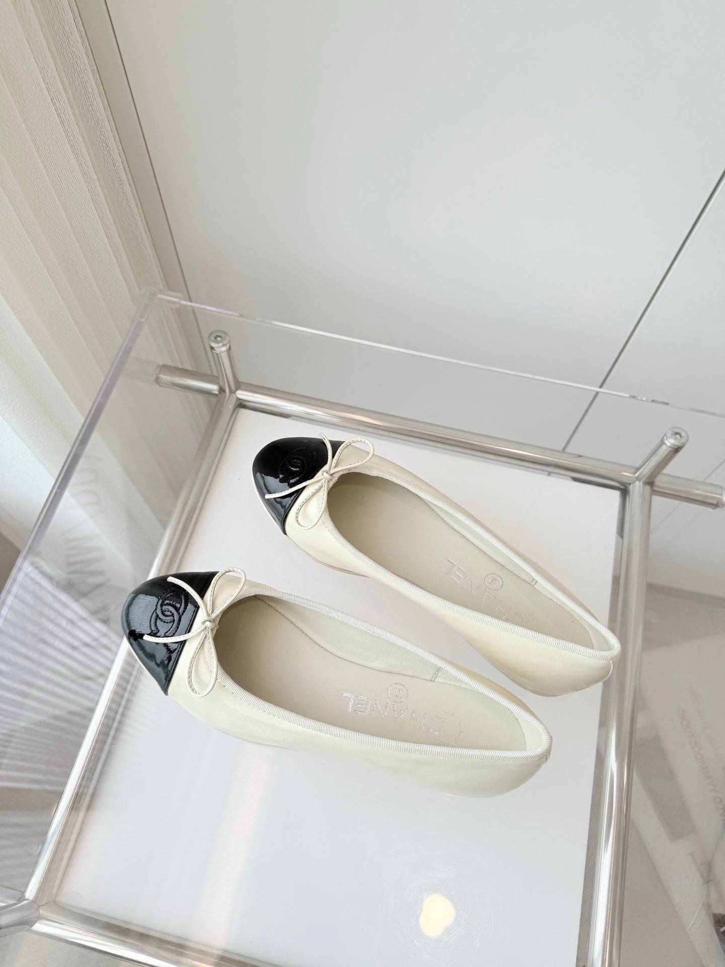 CC Ballet Flat White Leather 238770