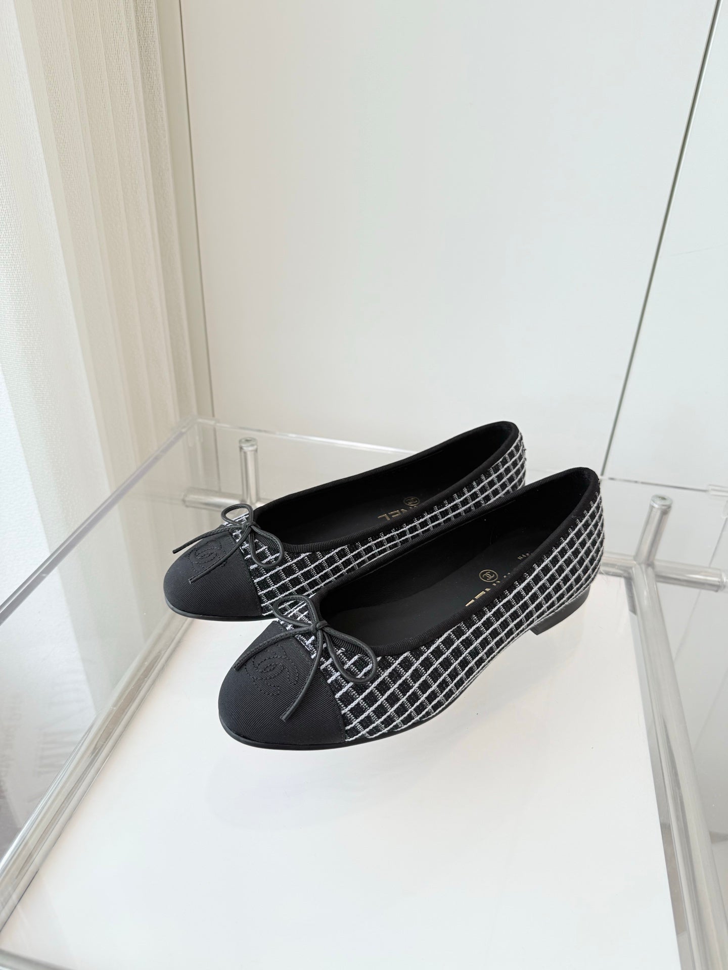 CC Ballet Flat Black mix White Fabric 238772