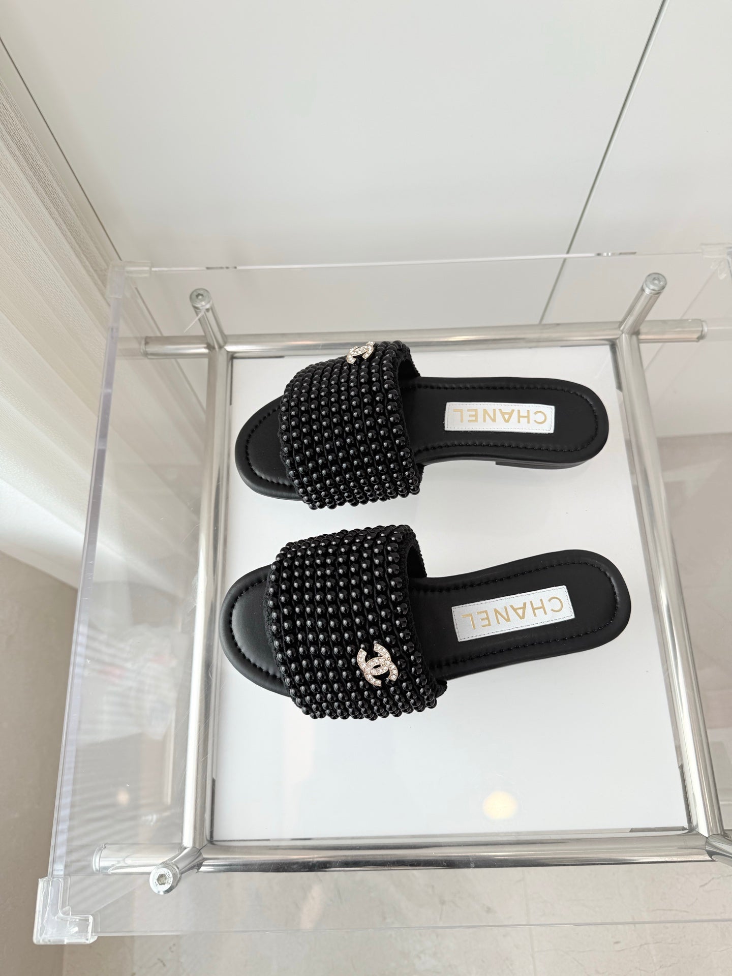 CC 25 Slippers Black Leather 238742