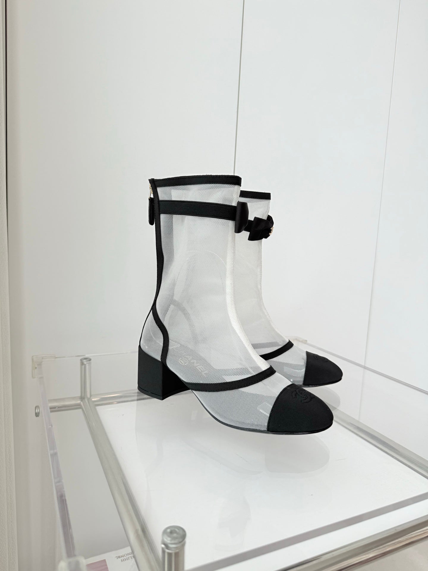 CC 25 Short Boot Black White Mesh Fabric 411470