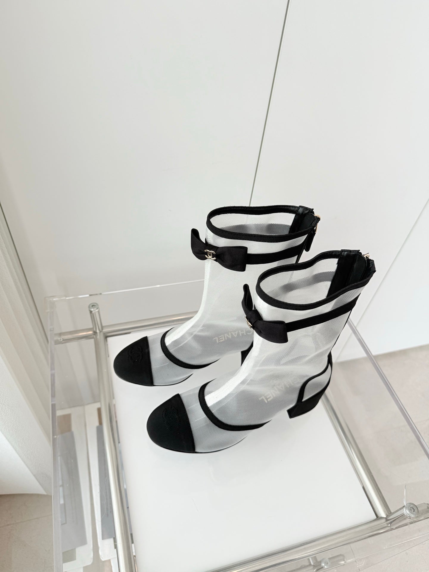 CC 25 Short Boot Black White Mesh Fabric 411470