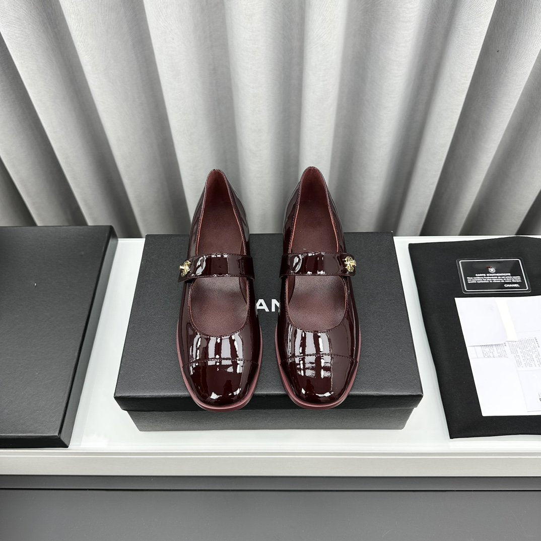 mary janes dark burgundy patent clafskin