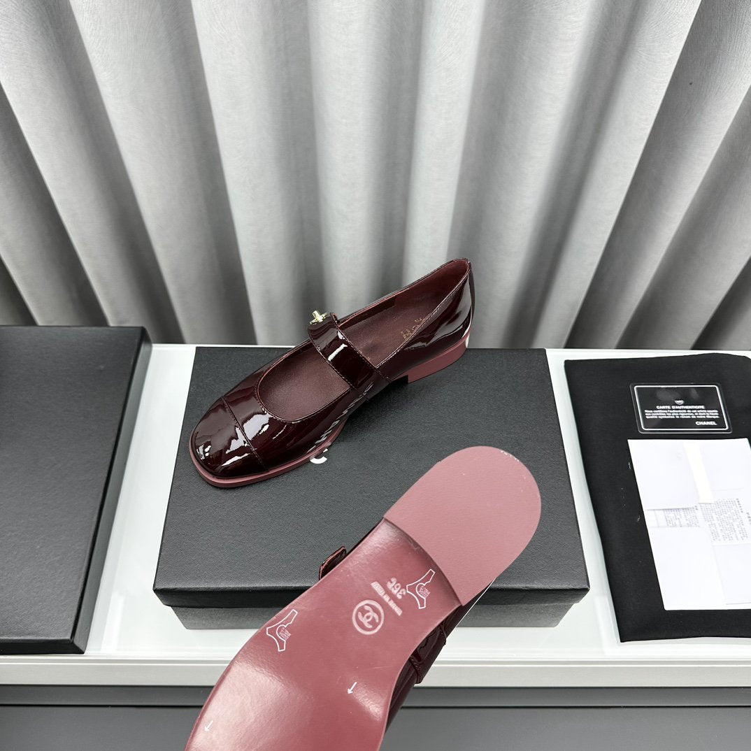 mary janes dark burgundy patent clafskin