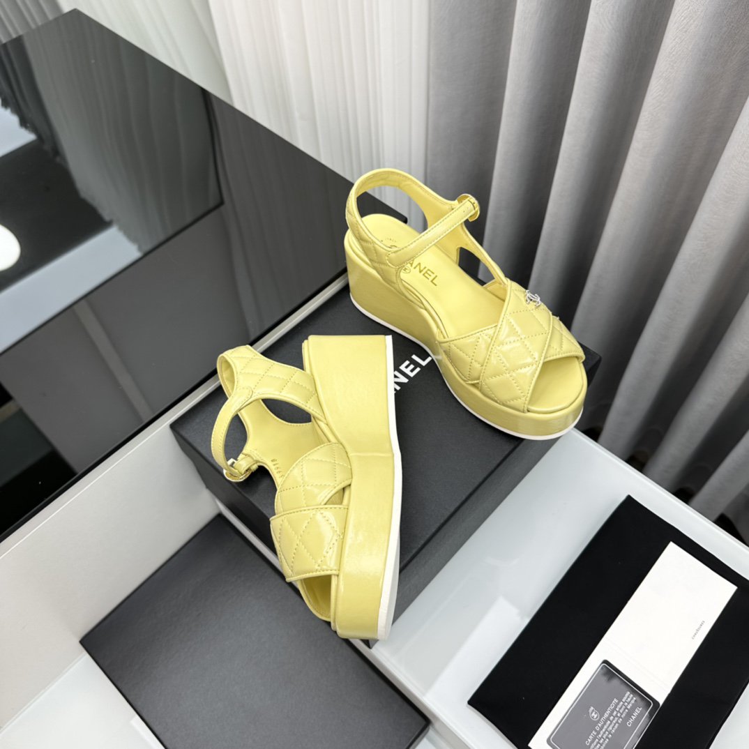 high heel sandals lime quilted lambskin 95