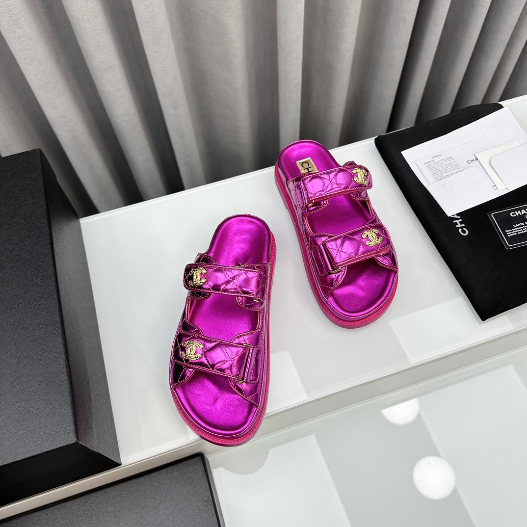 dad sandals dark pink metalic lambskin mules