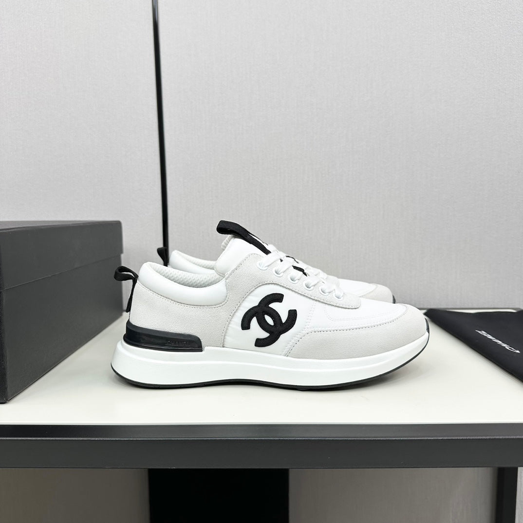CC Sneaker Black White Cowhide Suede 789077