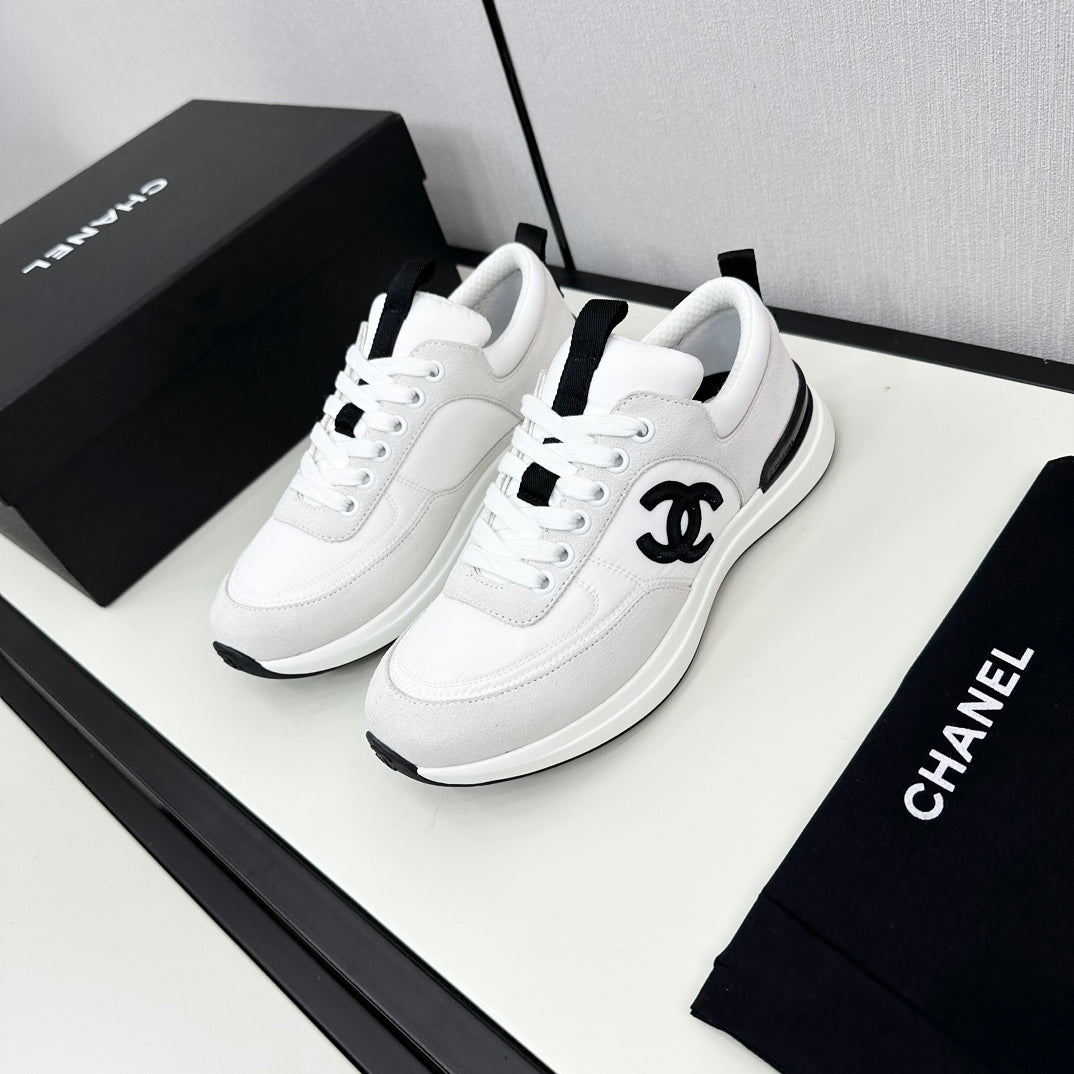 CC Sneaker Black White Cowhide Suede 789077