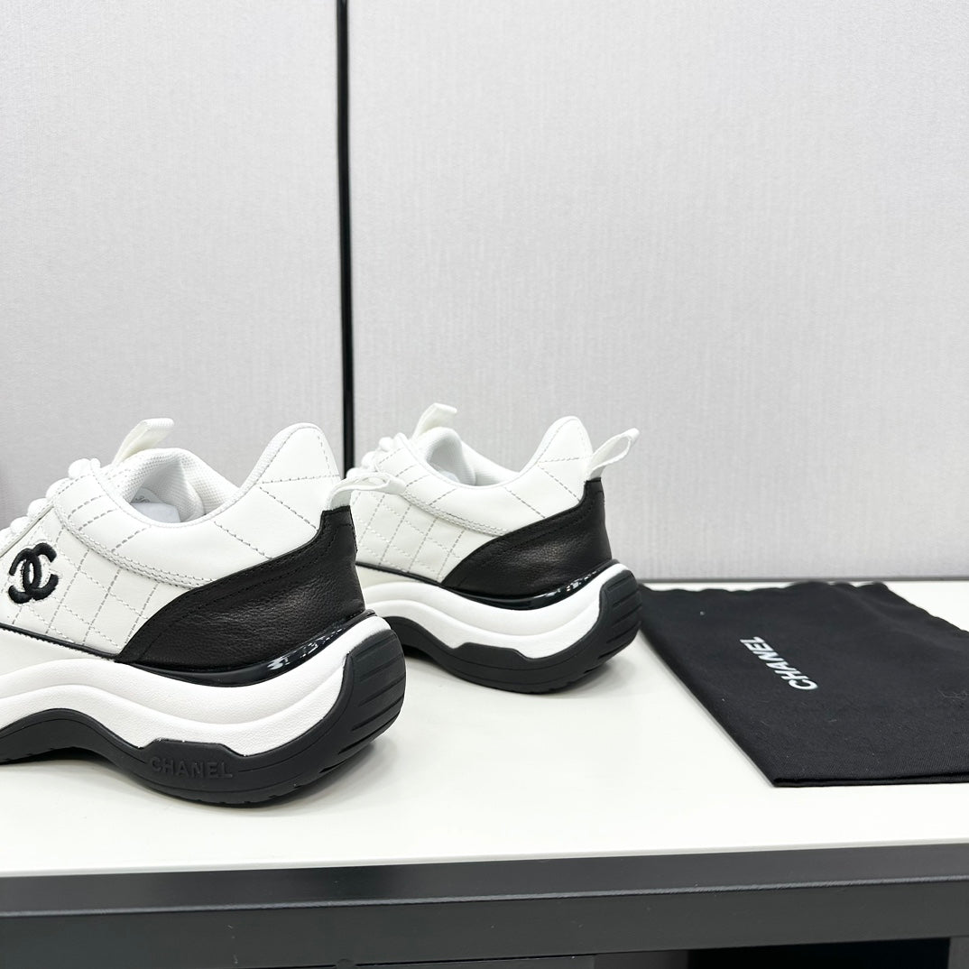 CC SNEAKER IN WHITE MIX BLACK EMBROIDERED LAMBSKIN