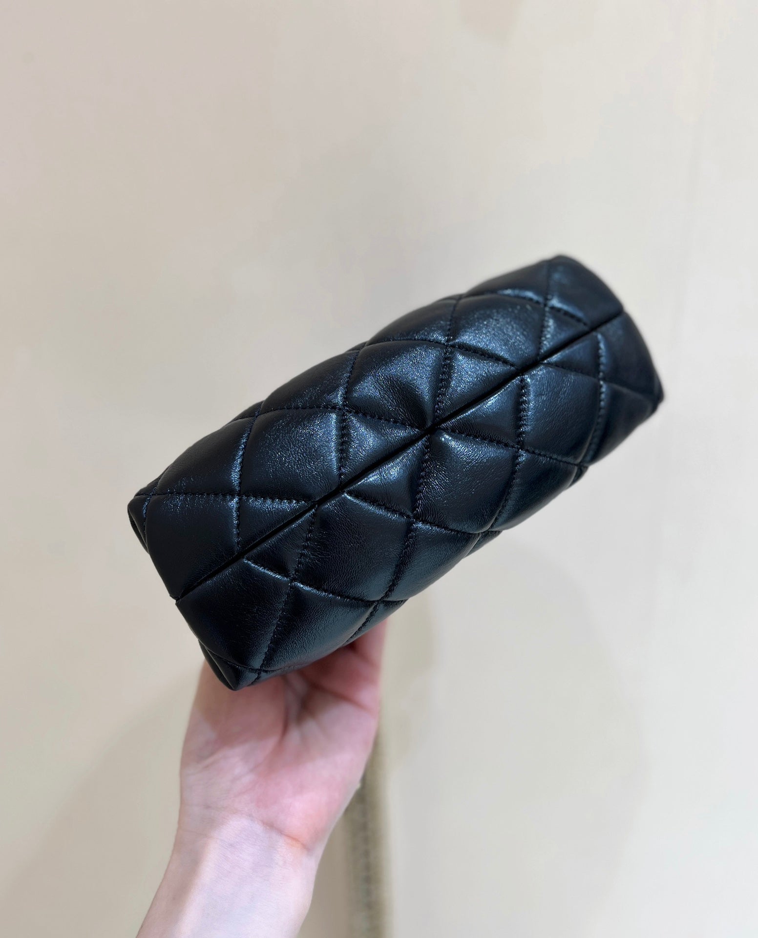 Chanel 24N coconeige ski bag black velvet 256069