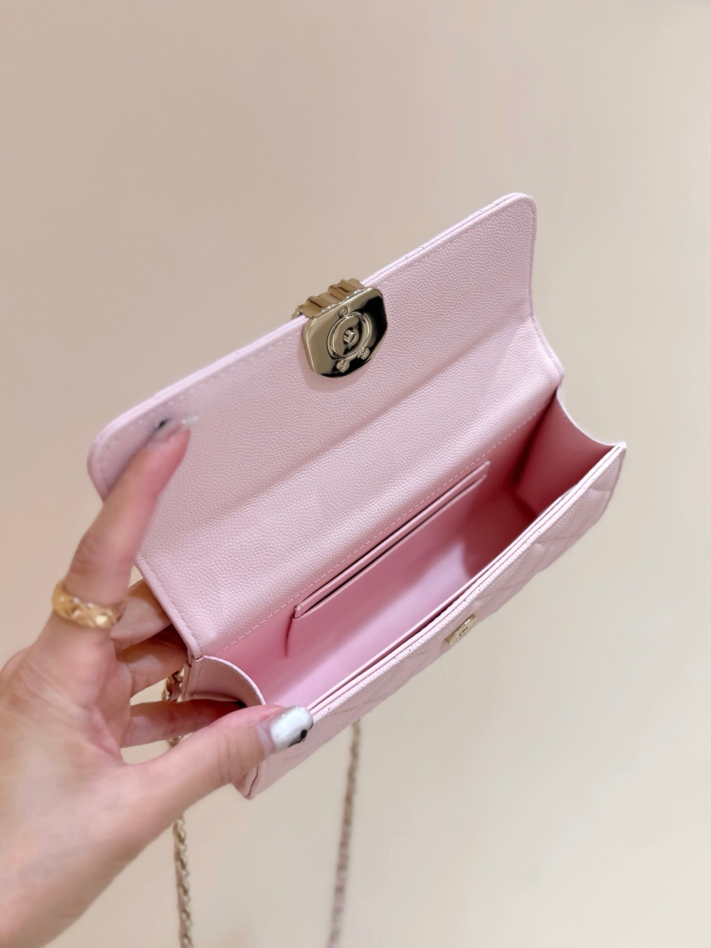 CC 25S Kelly Bag Top Handle 18cm Pink Grained Calfskin