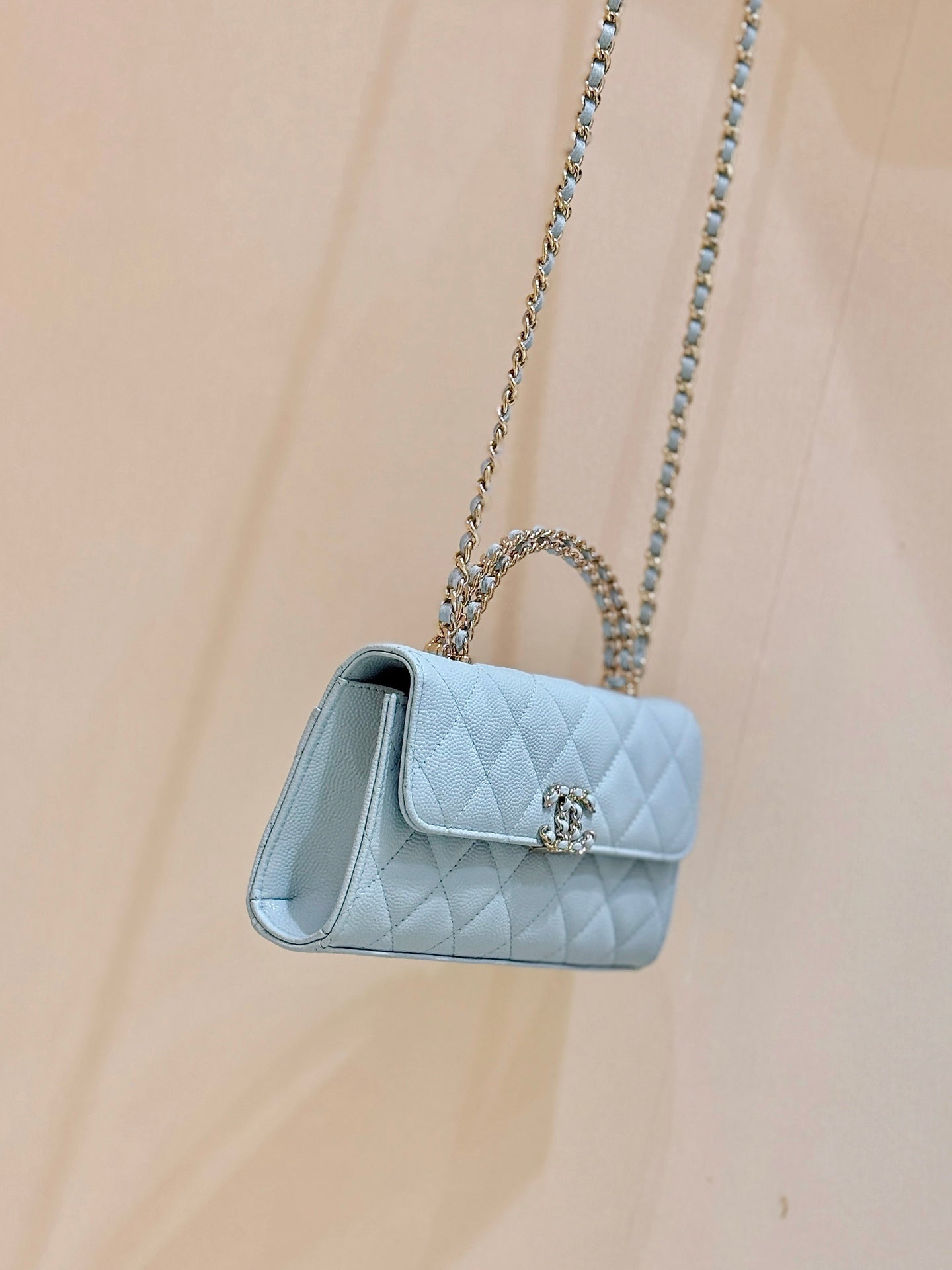 CC 25S Kelly Bag Top Handle 18cm Cloud Blue Grained Calfskin