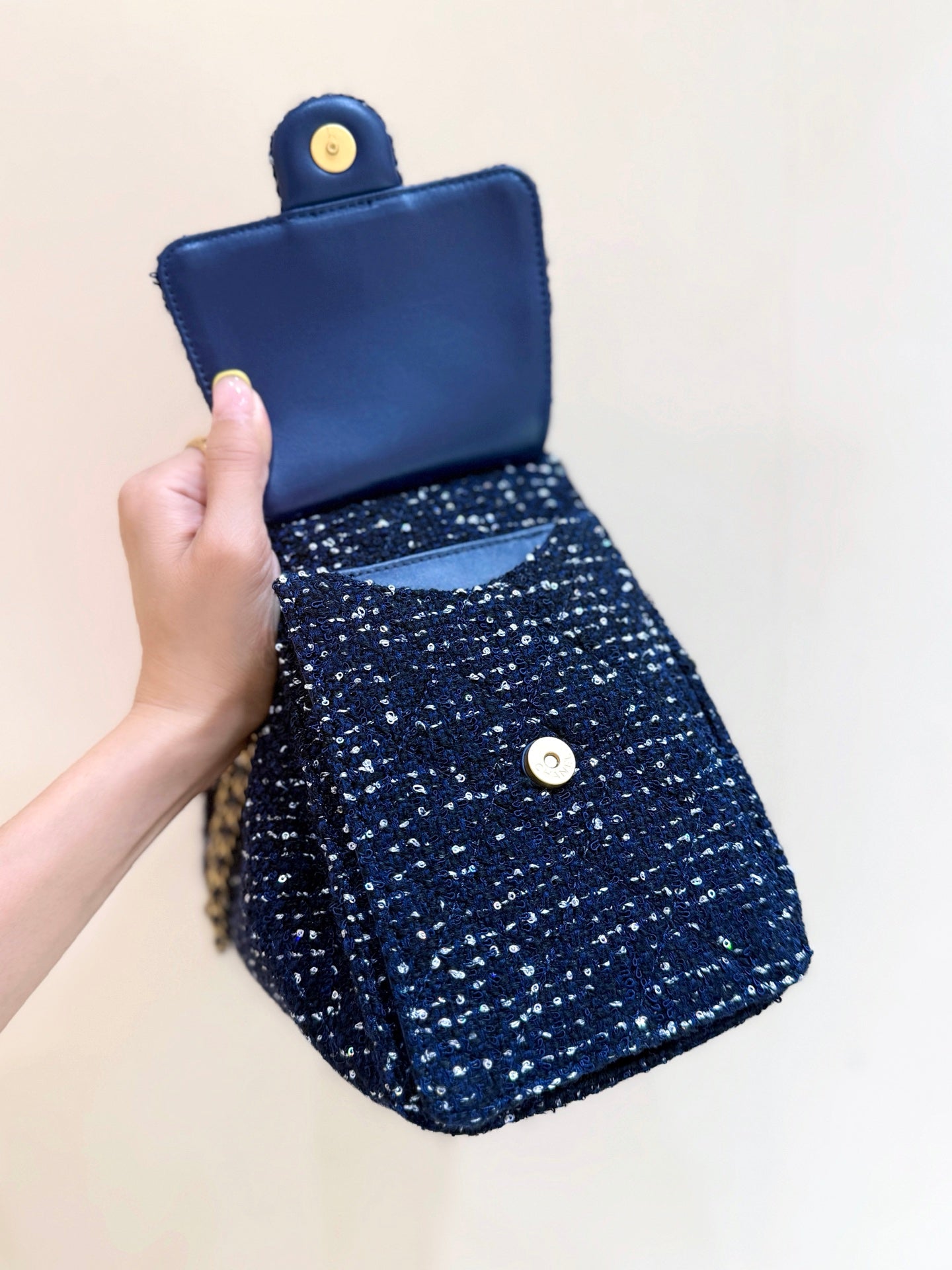 CC 25s Hobo Bag Dark Blue  Tweed Wool