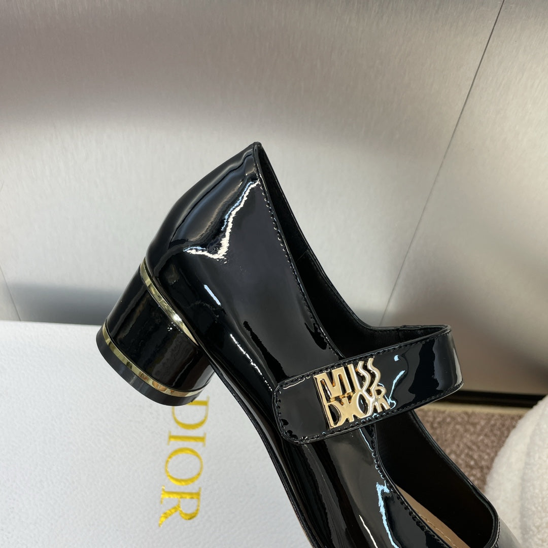 CD Miss Dior Pump 35mm Glossy Black Lambskin