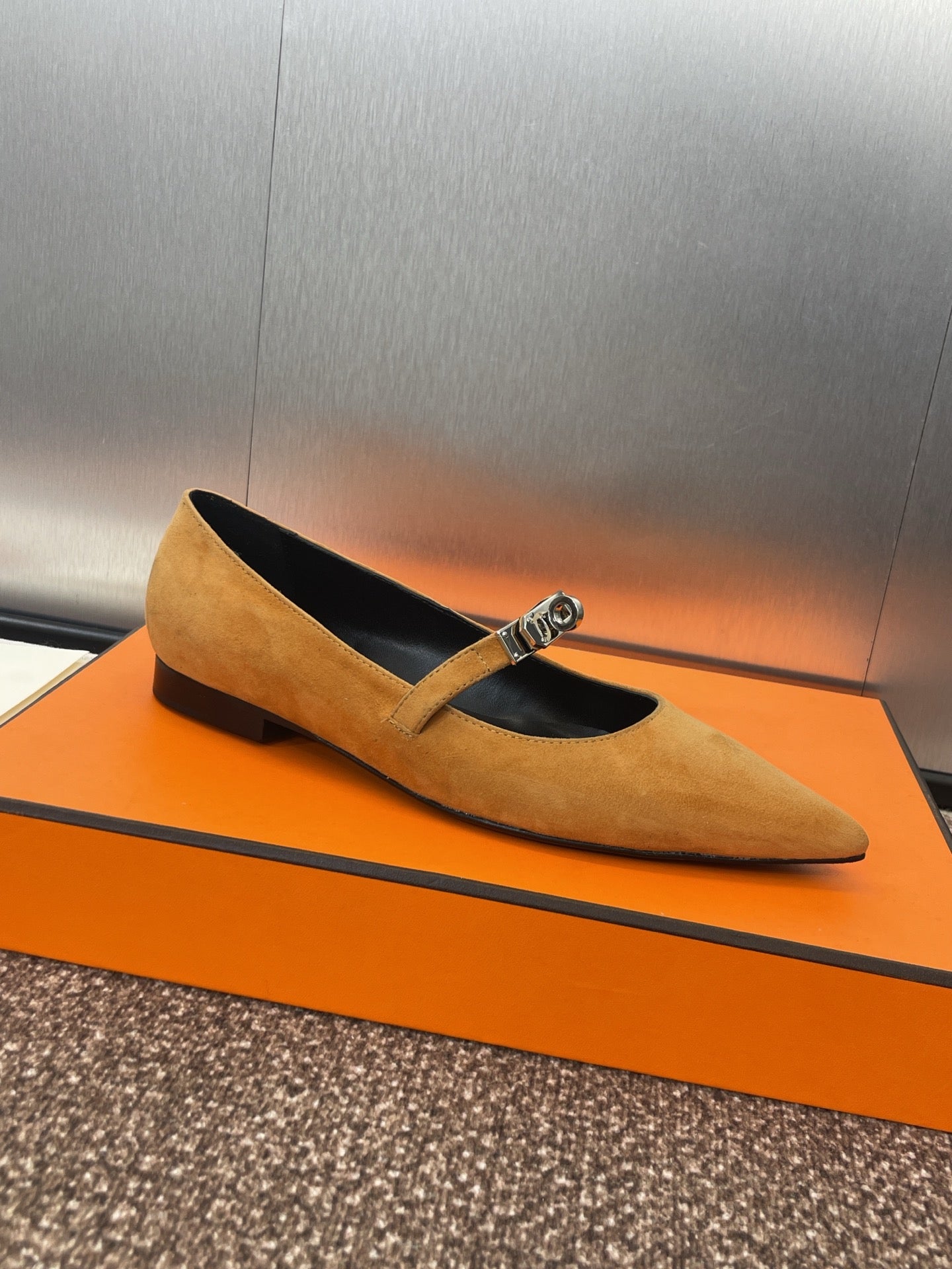 HM 25C Kelly Ballet Flat Brown Suede 208271